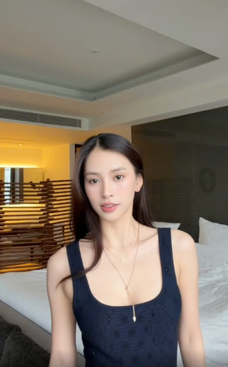 Phong cách đời thường của Phương Khánh, Tiểu Vy - Ảnh 5.