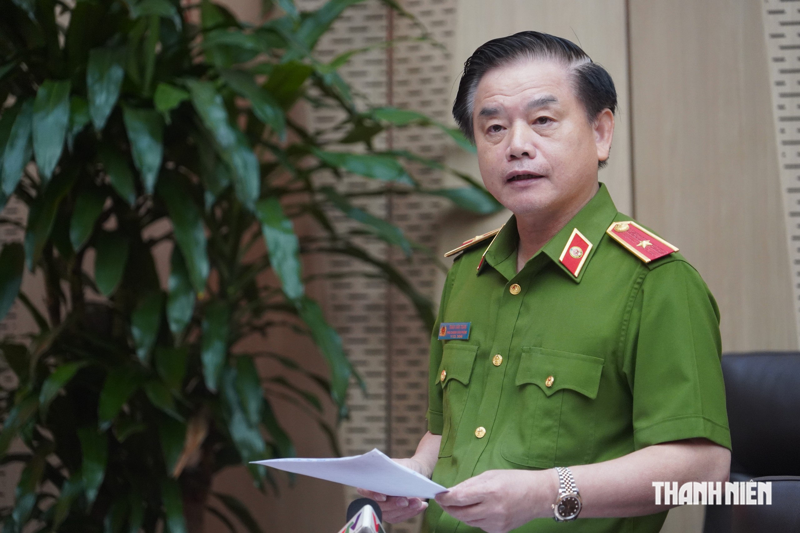 Mạnh tay với 'giang hồ mạng' và những idol lệch chuẩn- Ảnh 1.