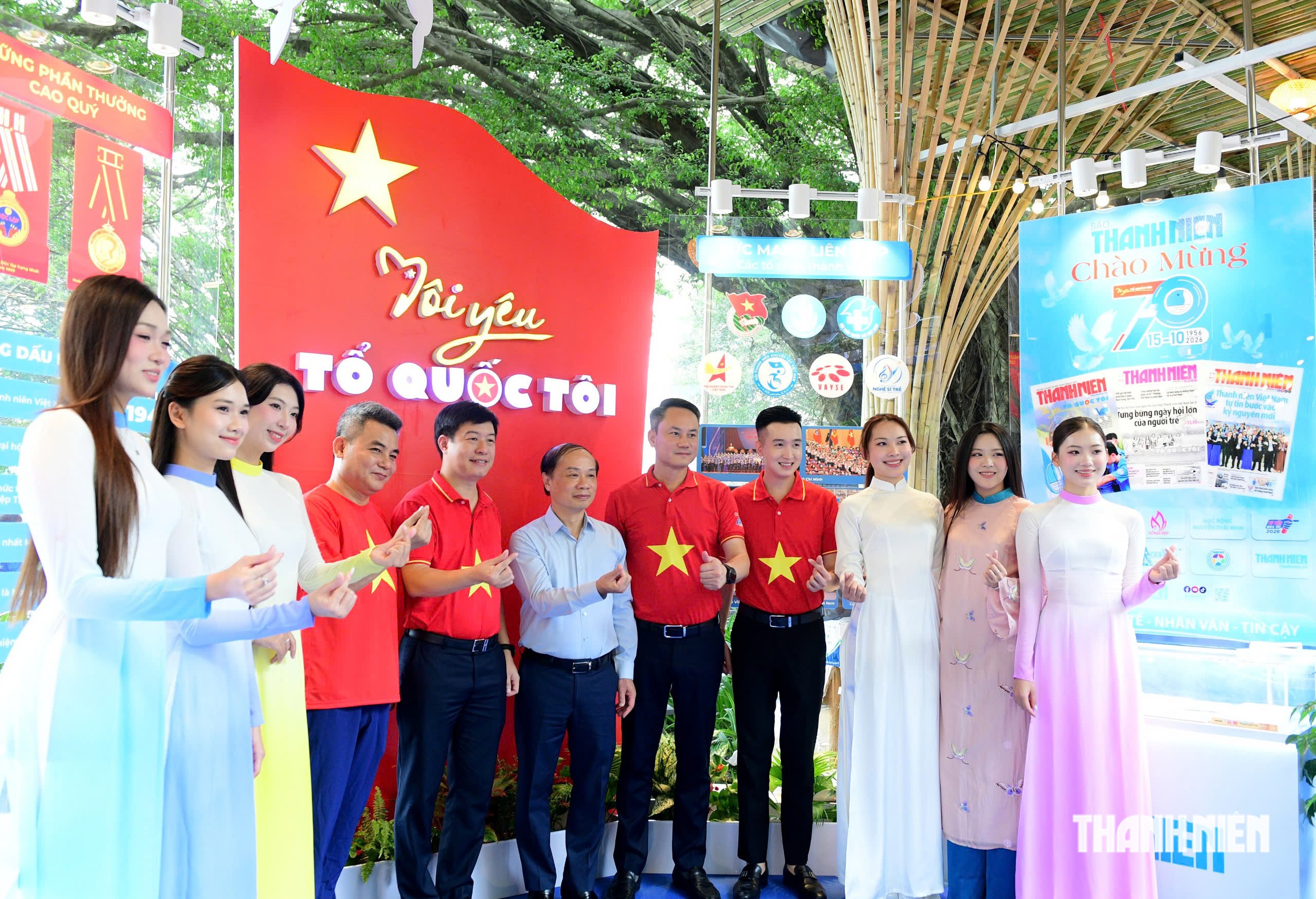 Khai mạc triển lãm '70 năm dấu ấn - tiếp nối khát vọng' - Ảnh 3.