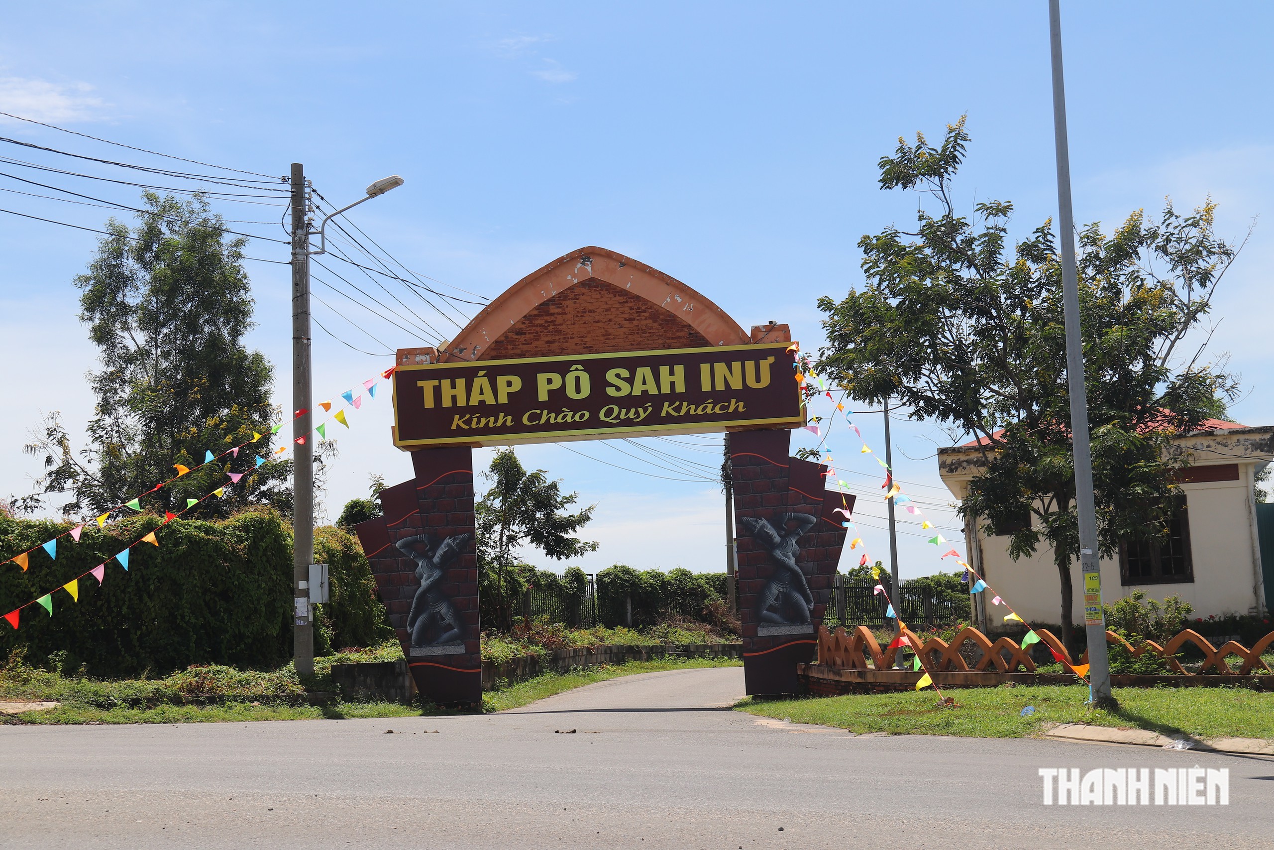 Katê bên tháp cổ Pô Sah Inư: Sắc màu văn hóa Chăm giữa miền di sản- Ảnh 18.