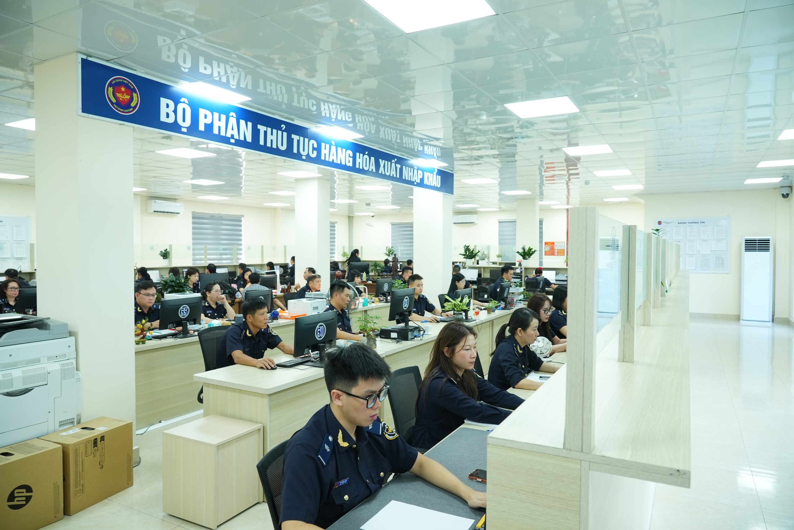 Cục Hải quan yêu cầu xử lý 100% vướng mắc của doanh nghiệp - Ảnh 1.