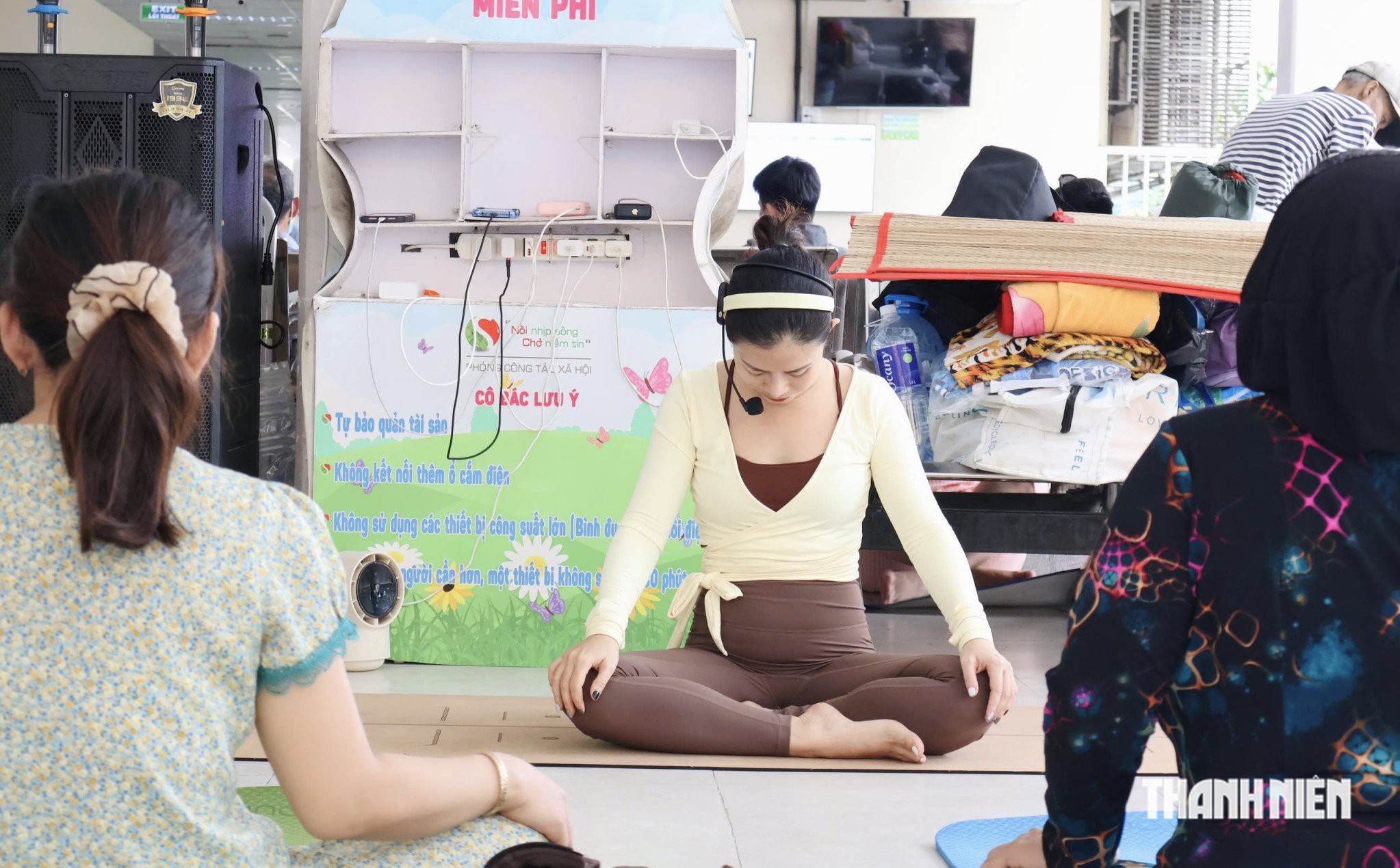Lớp yoga cho bệnh nhân ung thư và lời tạm biệt 'không mong gặp lại'- Ảnh 2.