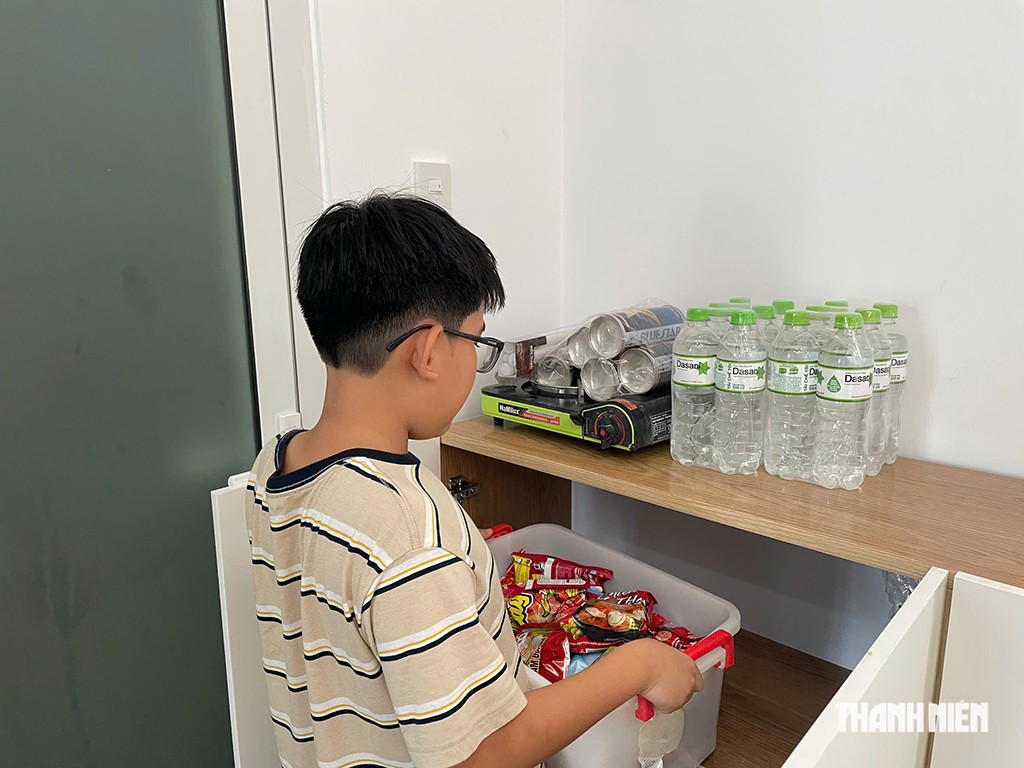 Sống chung với thiên tai: Khẩn trương dựng gác tránh lũ - Ảnh 5.