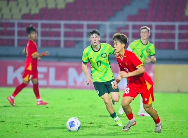 U.17 Việt Nam đấu một trận vòng bảng World Cup U.17 vào 22 giờ 30, hai trận còn lại ra sao?- Ảnh 1.