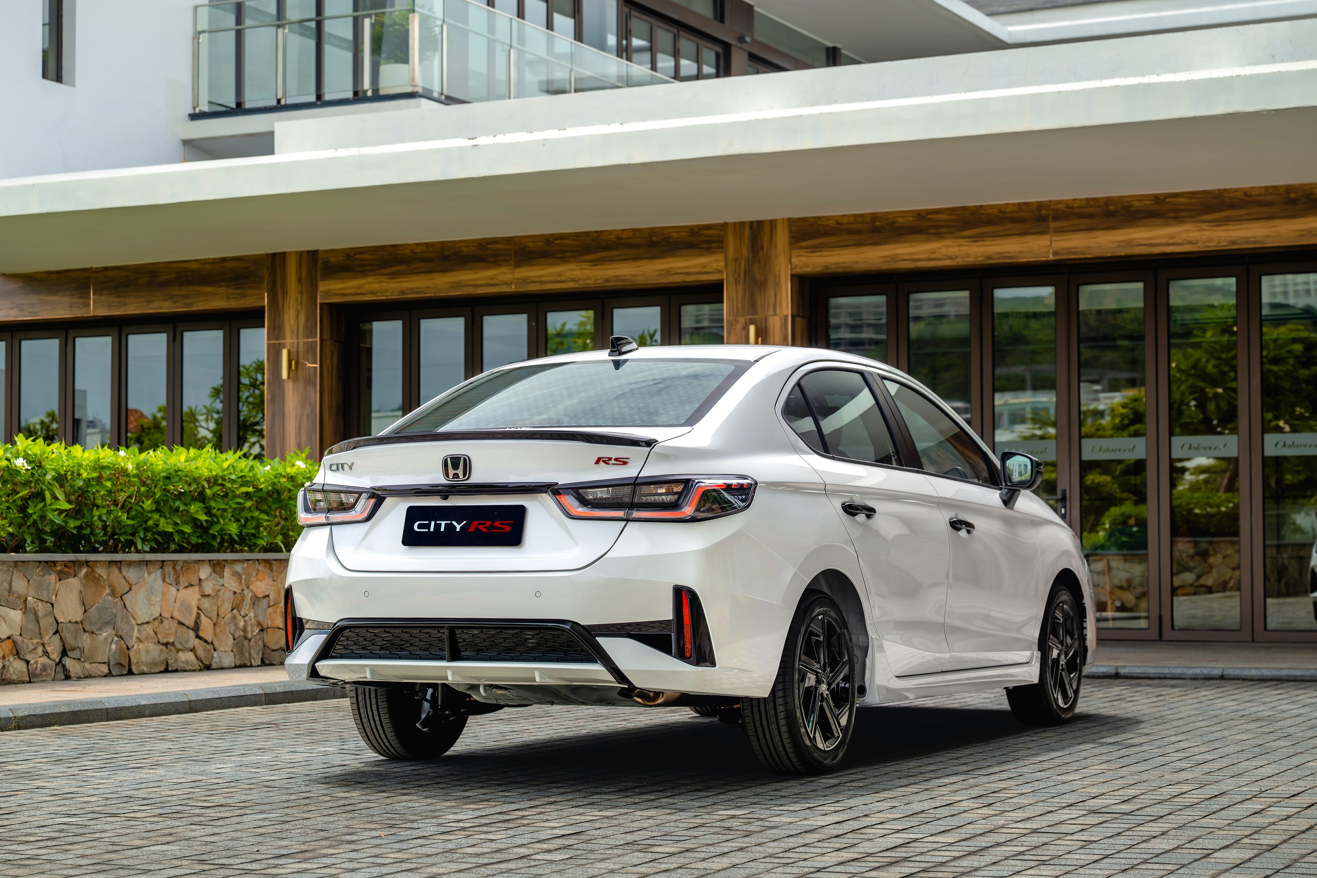 Honda City mới bỏ bản giá rẻ, giá từ 539 triệu tại Việt Nam - Ảnh 2.