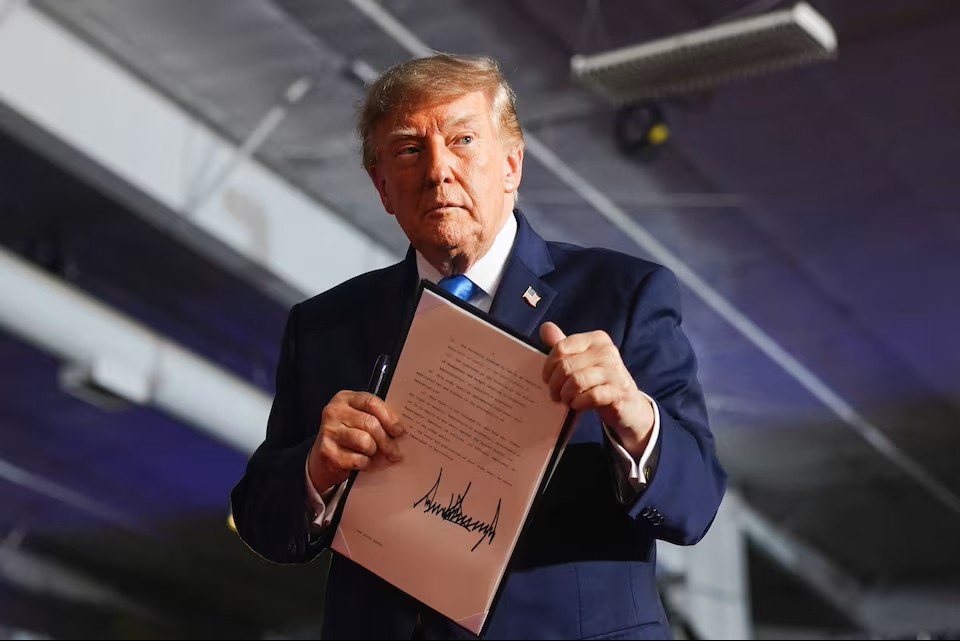 Loay hoay hạ giá dầu, Tổng thống Trump có đang 'sai bài' ? - Ảnh 1.