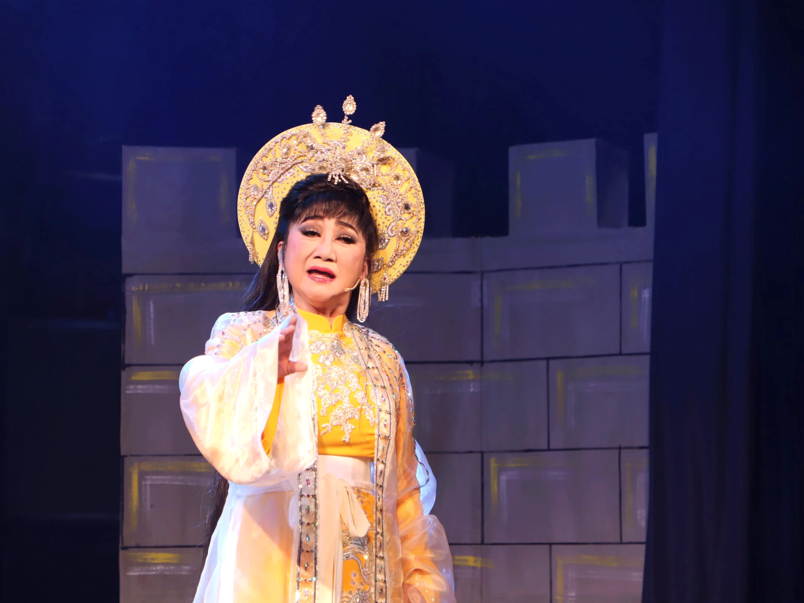 Liveshow cải lương có còn 'hot'?- Ảnh 2.