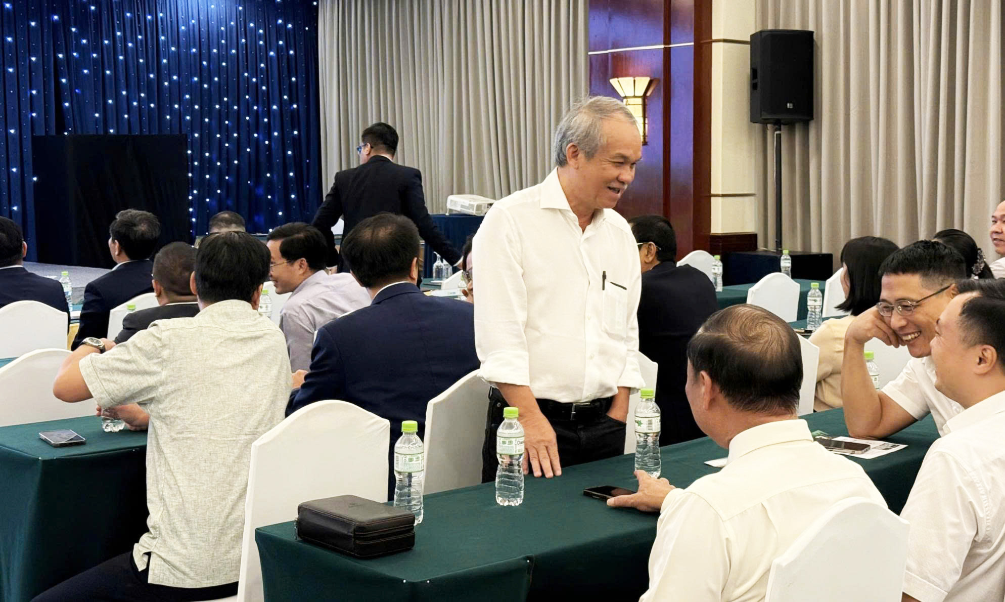 Doanh nhân Đoàn Nguyên Đức: Hơn 3 thập niên cùng nhịp đập kinh tế tư nhân Việt Nam - Ảnh 6.