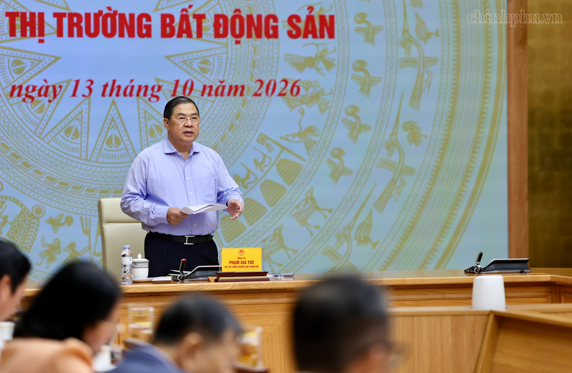 Phó thủ tướng: Giá nhà vẫn vượt khả năng chi trả người dân - Ảnh 1.