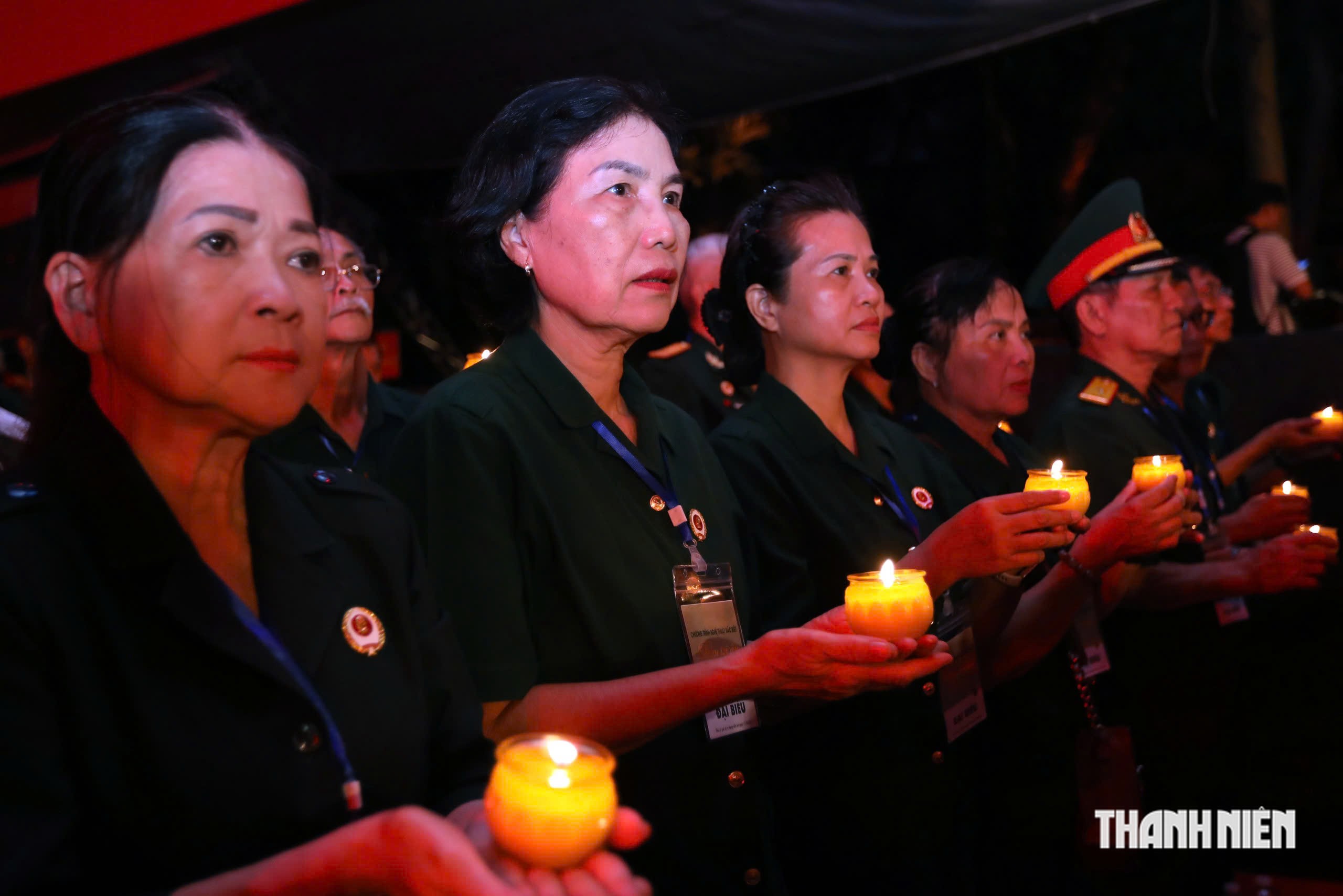 Xúc động đêm nghệ thuật 'Khúc tri ân' tưởng nhớ các anh hùng liệt sĩ - Ảnh 5.