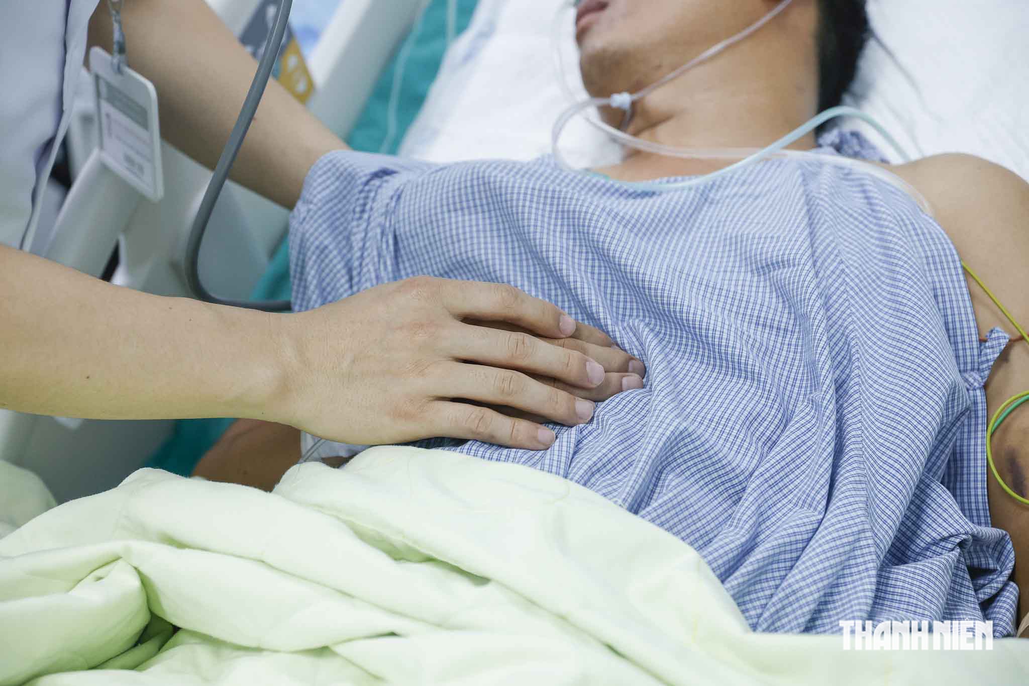 Không 'tích hợp' bác sĩ nội trú cấp bằng thạc sĩ - Ảnh 1.