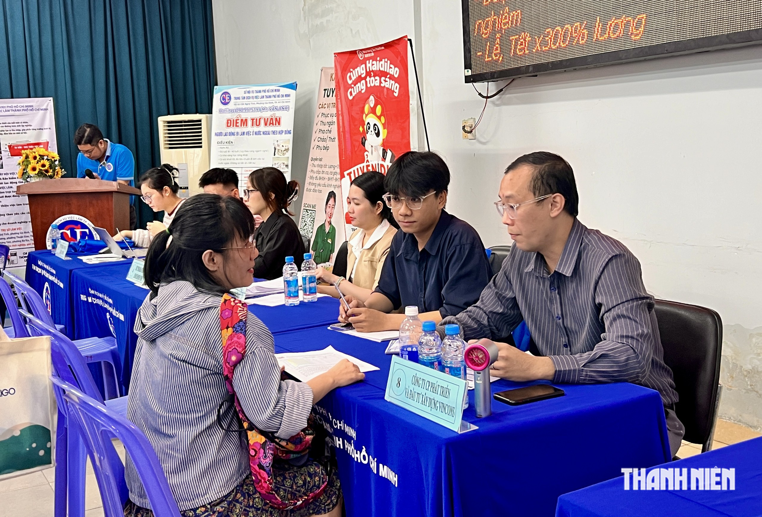 Hơn 16.000 việc làm đang tuyển ở TP.HCM: Lương lao động phổ thông đến 19 triệu đồng/tháng - Ảnh 1.