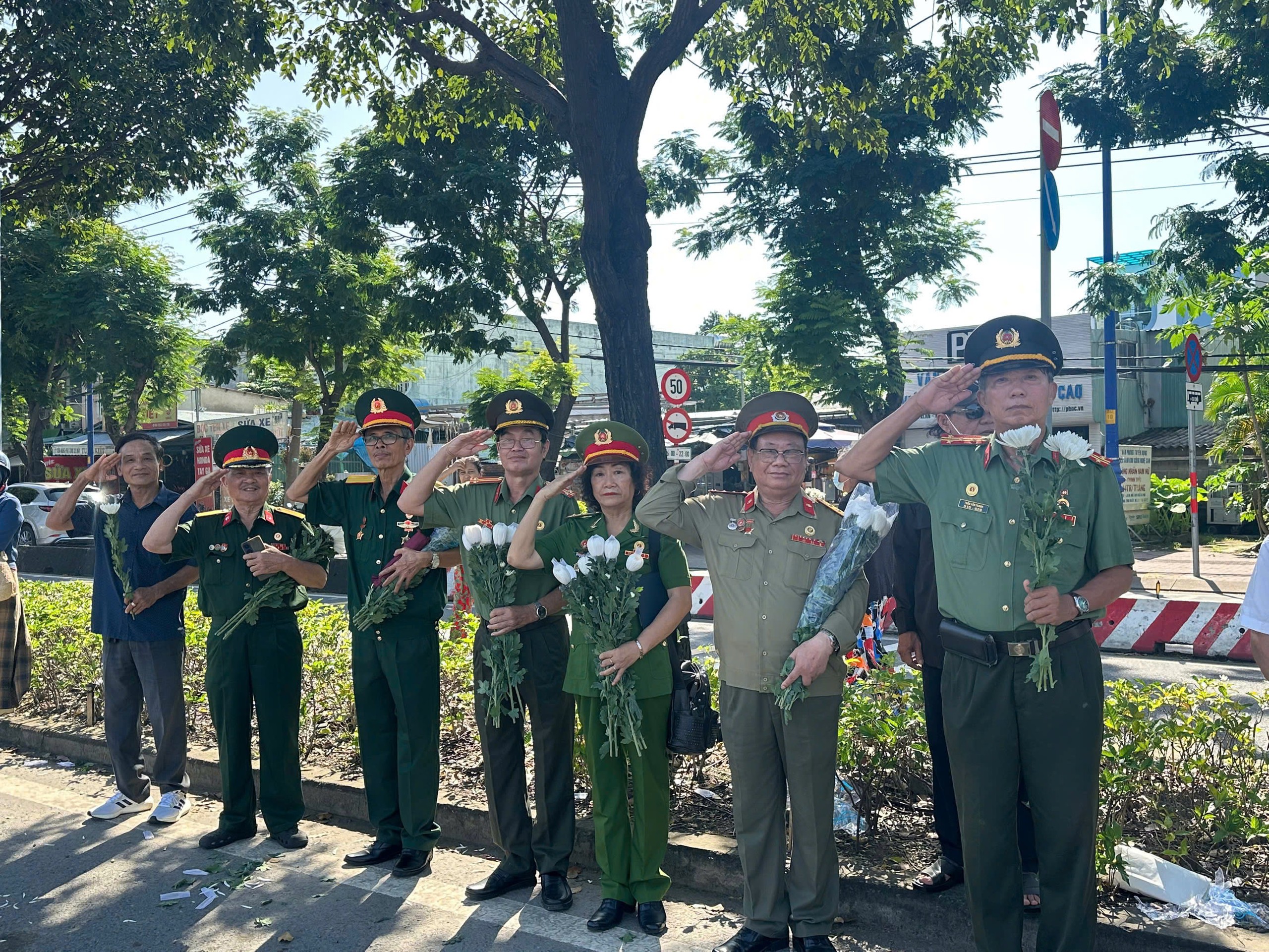 TP.HCM an táng liệt sĩ Tết Mậu Thân 1968: Cuộc trở về vĩ đại nhất trong thời bình - Ảnh 1.