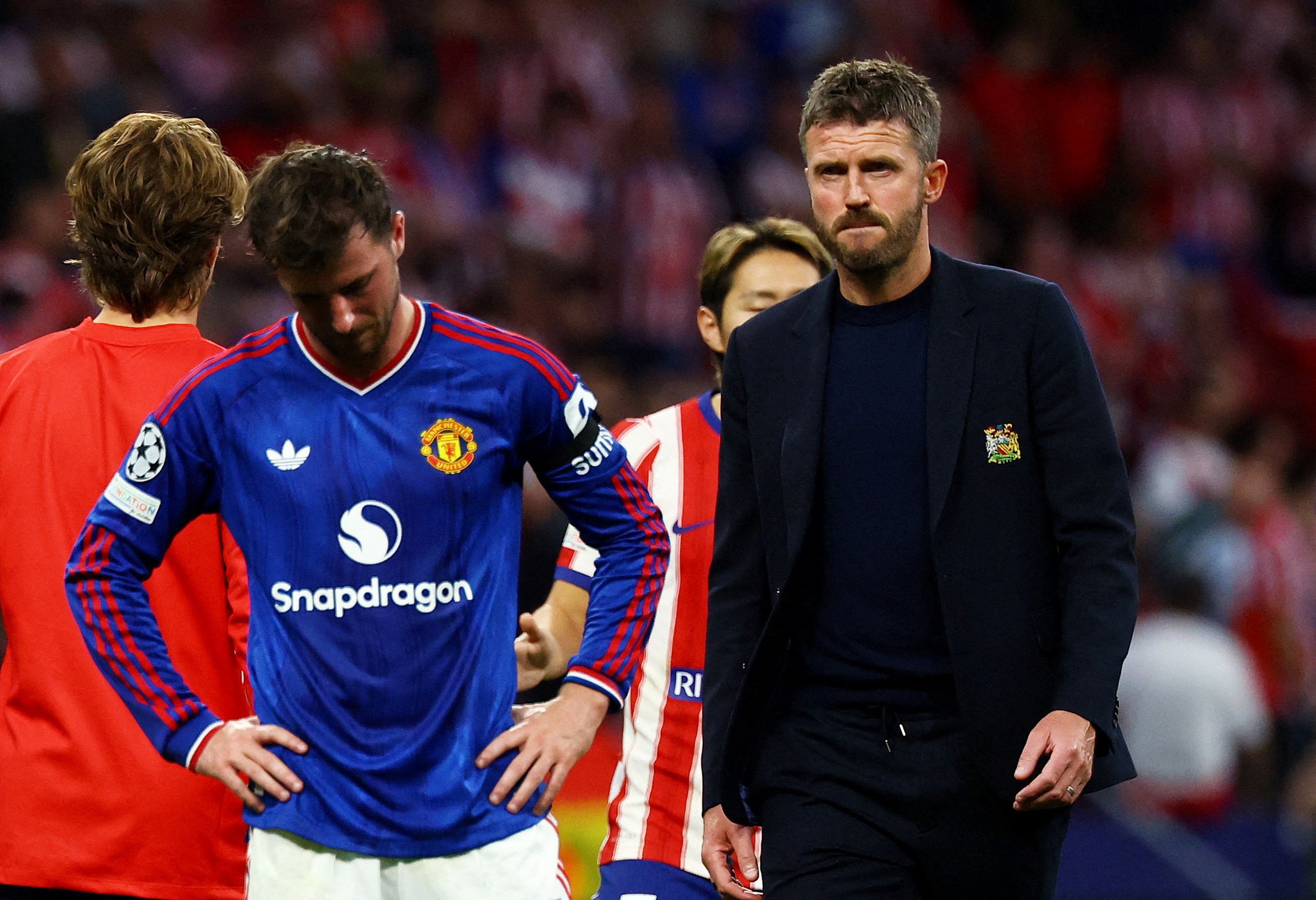 Theo Lisandro Martinez, HLV Michael Carrick đã làm hết sức mình cho M.U