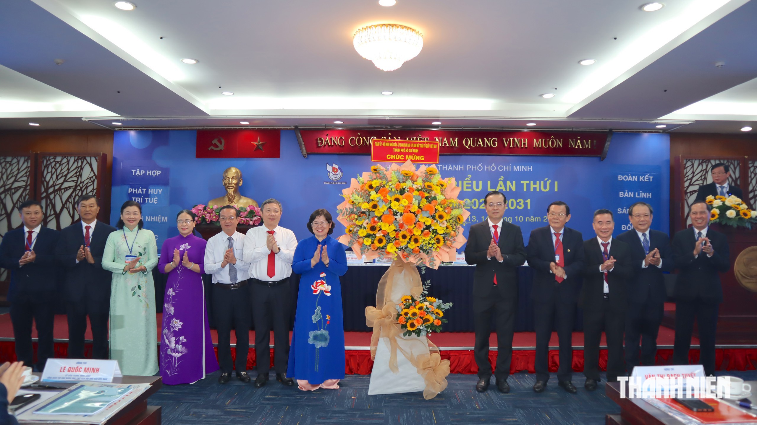 &Ocirc;ng L&ecirc; Văn Minh l&agrave;m Chủ tịch Hội Nh&agrave; b&aacute;o TP.HCM- Ảnh 7.