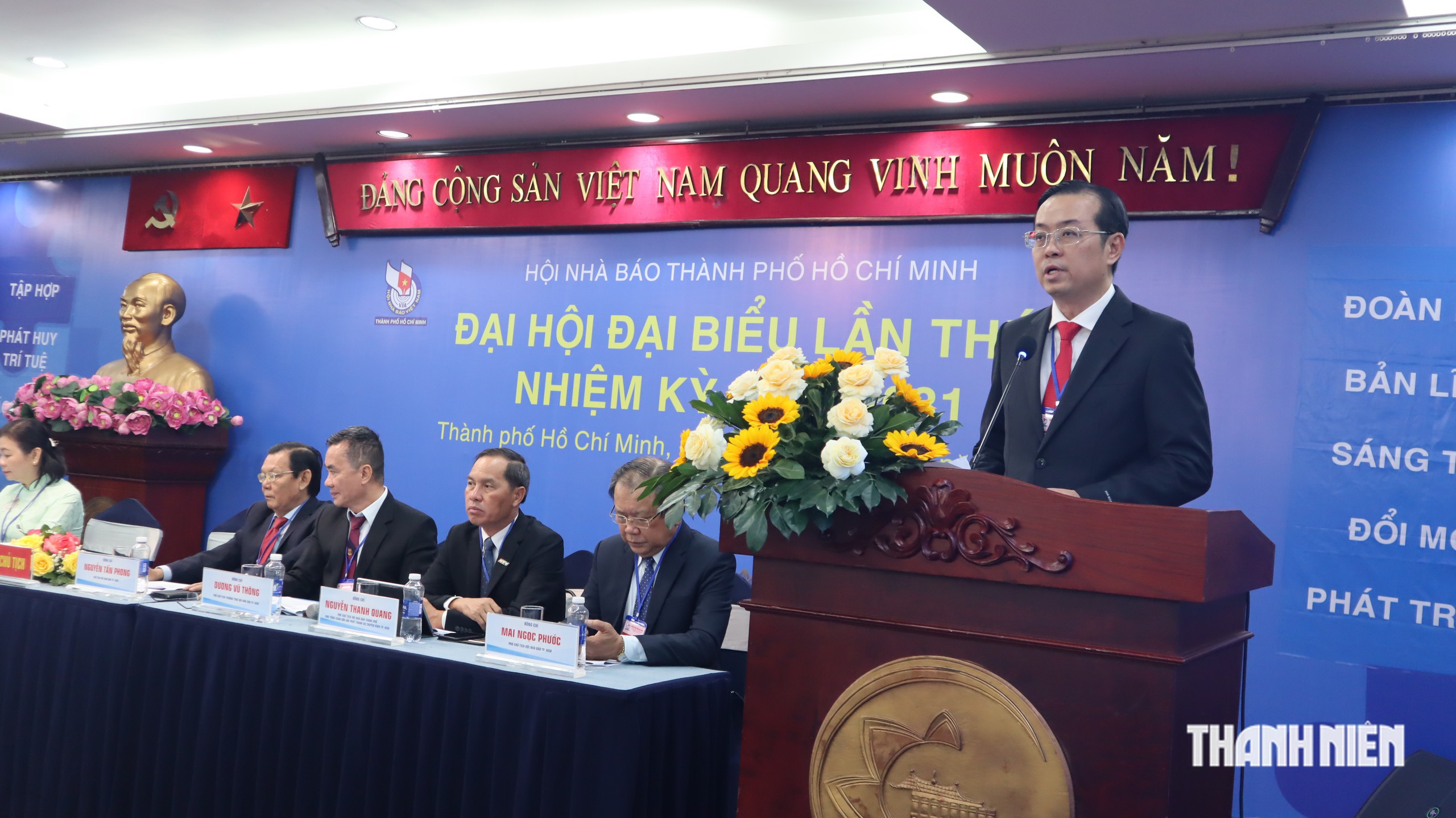 &Ocirc;ng L&ecirc; Văn Minh l&agrave;m Chủ tịch Hội Nh&agrave; b&aacute;o TP.HCM- Ảnh 3.