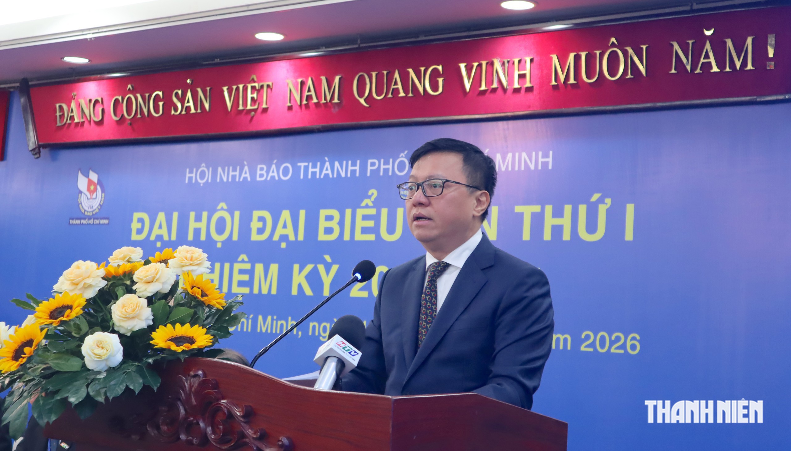 &Ocirc;ng L&ecirc; Văn Minh l&agrave;m Chủ tịch Hội Nh&agrave; b&aacute;o TP.HCM- Ảnh 4.