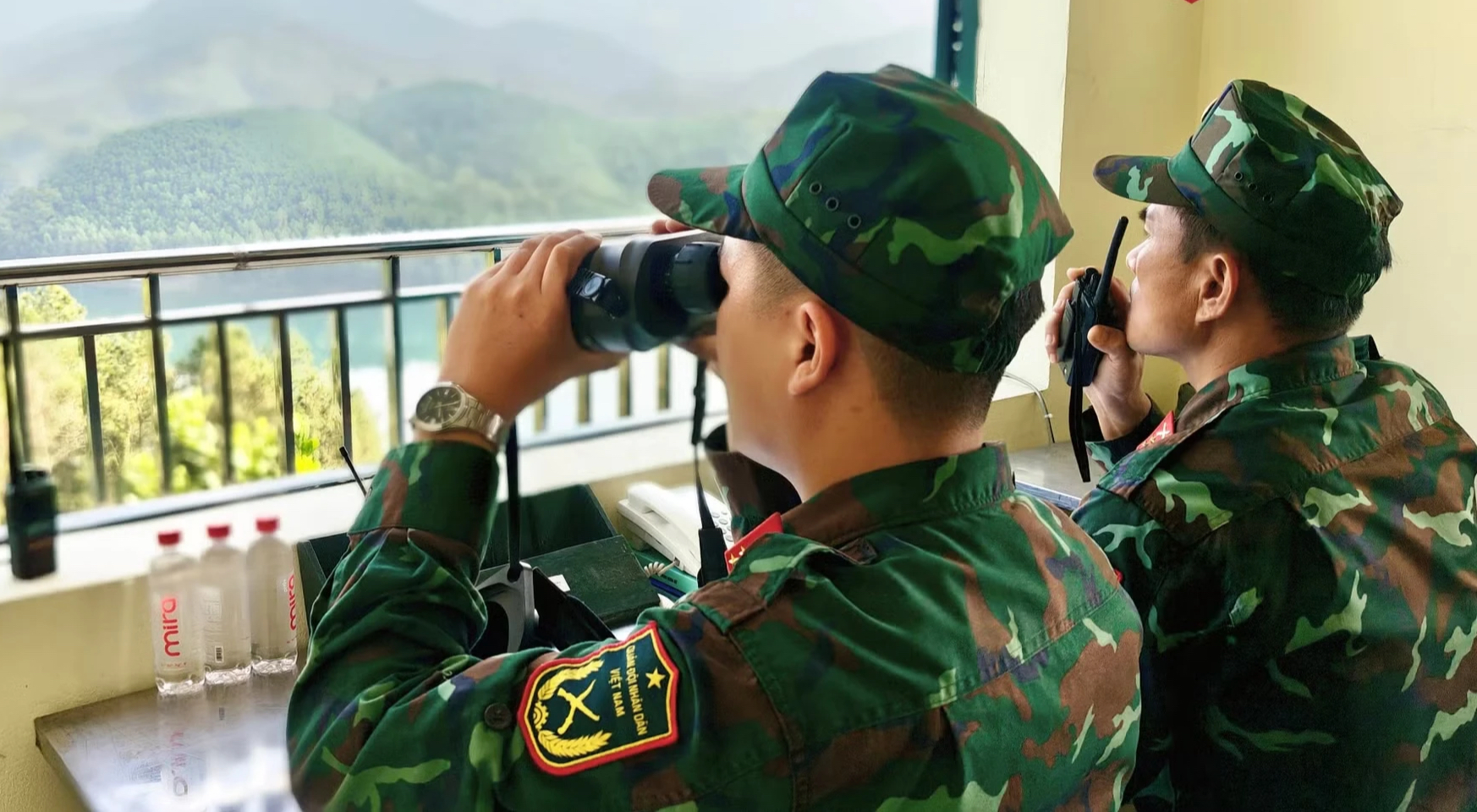 Quảng Ninh lần đầu ứng dụng sa bàn số trong diễn tập khu vực phòng thủ - Ảnh 2.