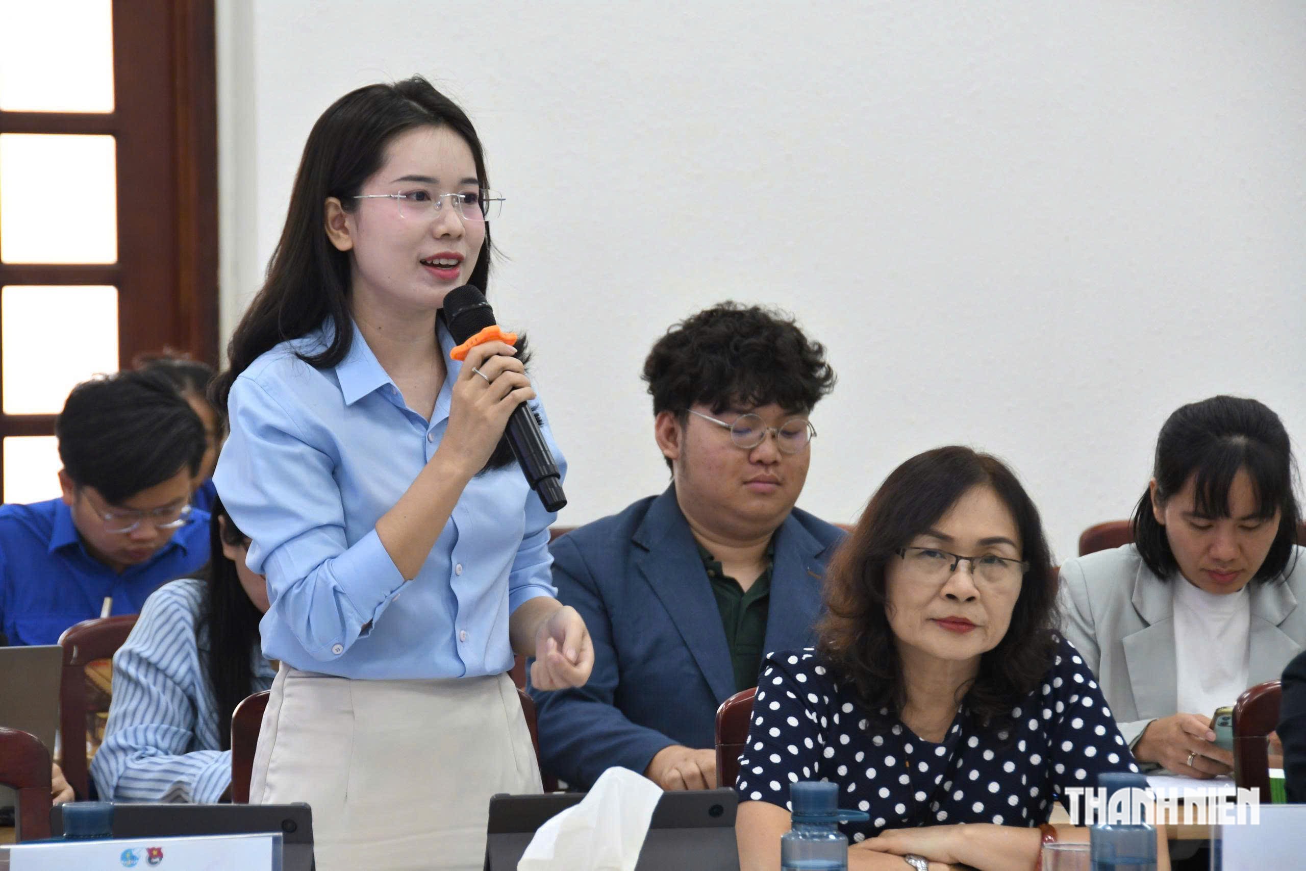 Thủ tướng đối thoại với thanh niên: Nữ doanh nhân trẻ gửi 3 đề xuất - Ảnh 2.