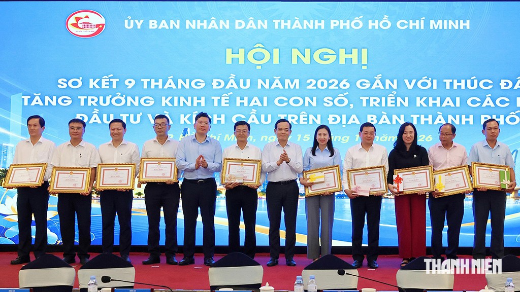 Kinh tế TP.HCM tăng trưởng cao nhất 10 năm qua- Ảnh 1.