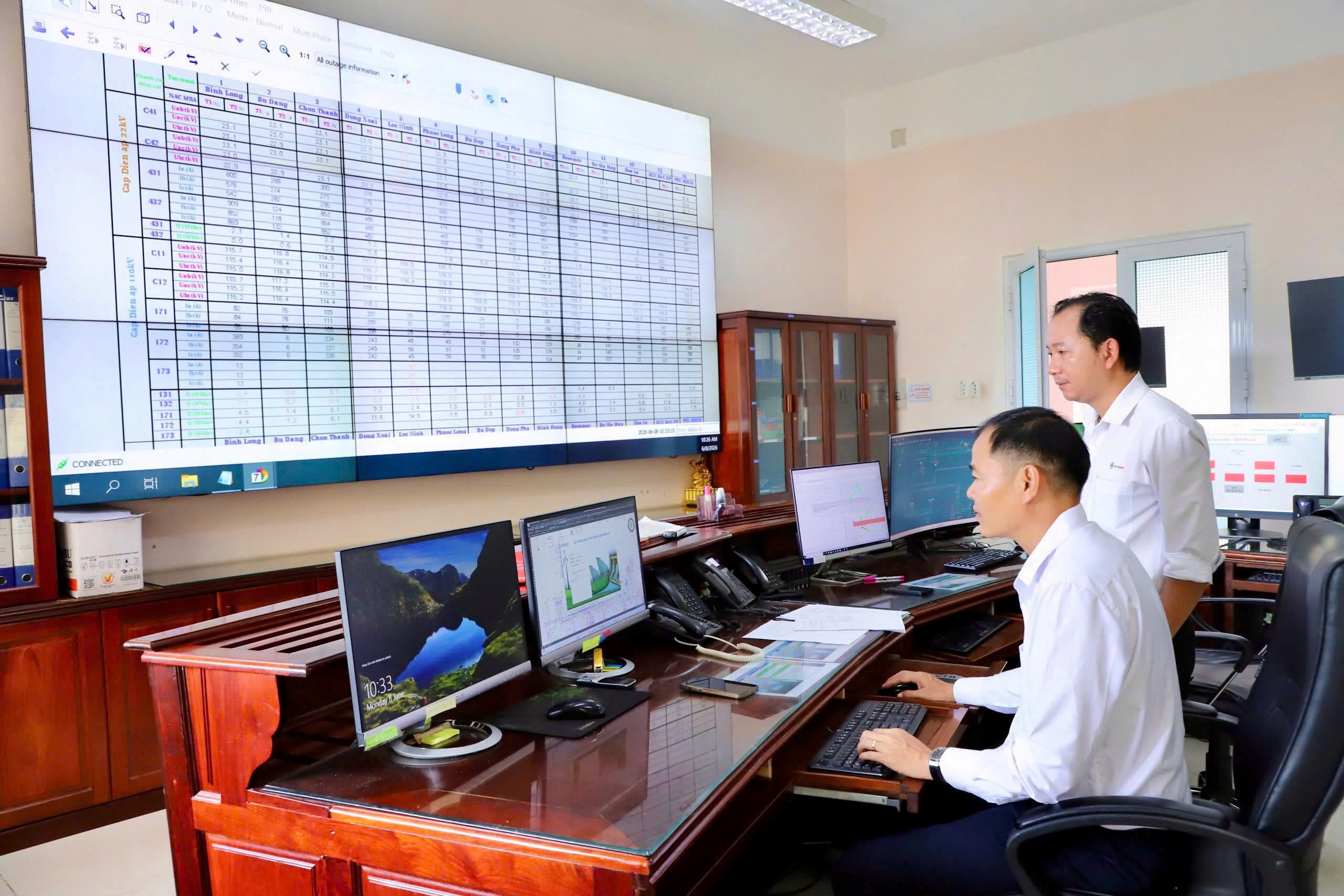 Thực hiện Nghị quyết 57-NQ/TW: EVNSPC hướng tới doanh nghiệp số thông minh - Ảnh 4.