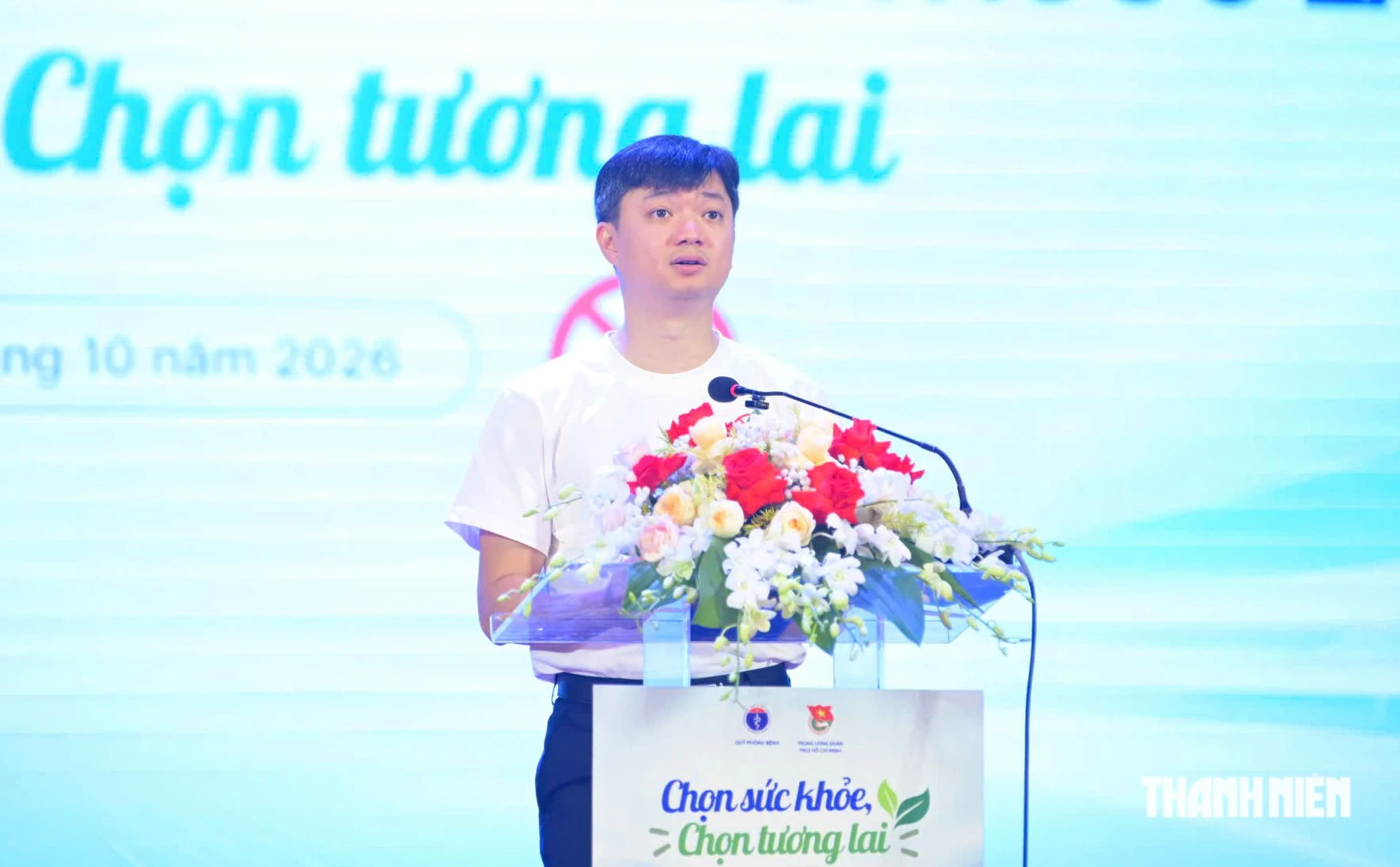 Anh Nguyễn Minh Triết đề nghị thanh niên 'nói không với thuốc lá' - Ảnh 2.