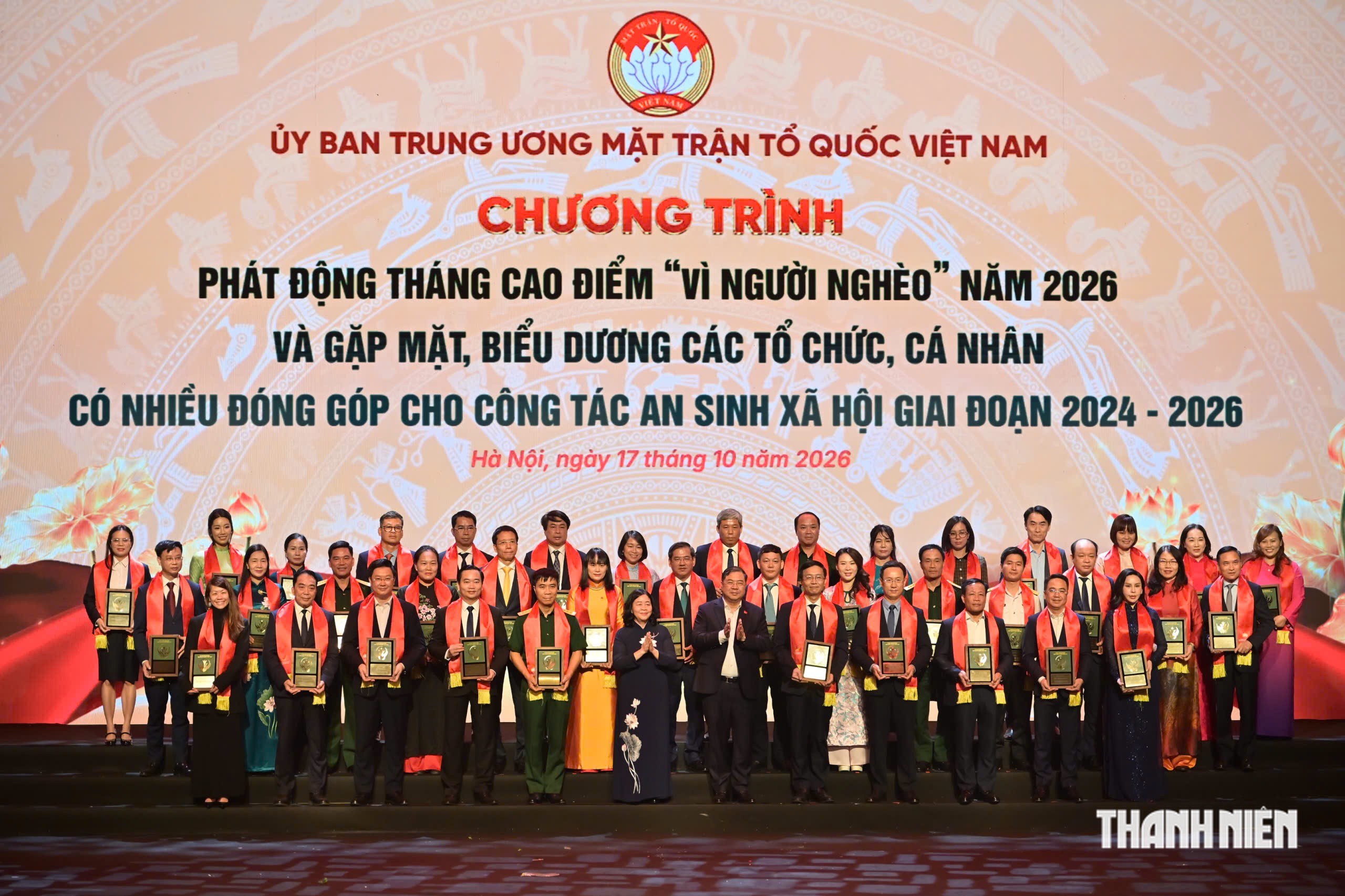 Tôn vinh 225 tổ chức, cá nhân đóng góp cho công tác an sinh xã hội - Ảnh 3.
