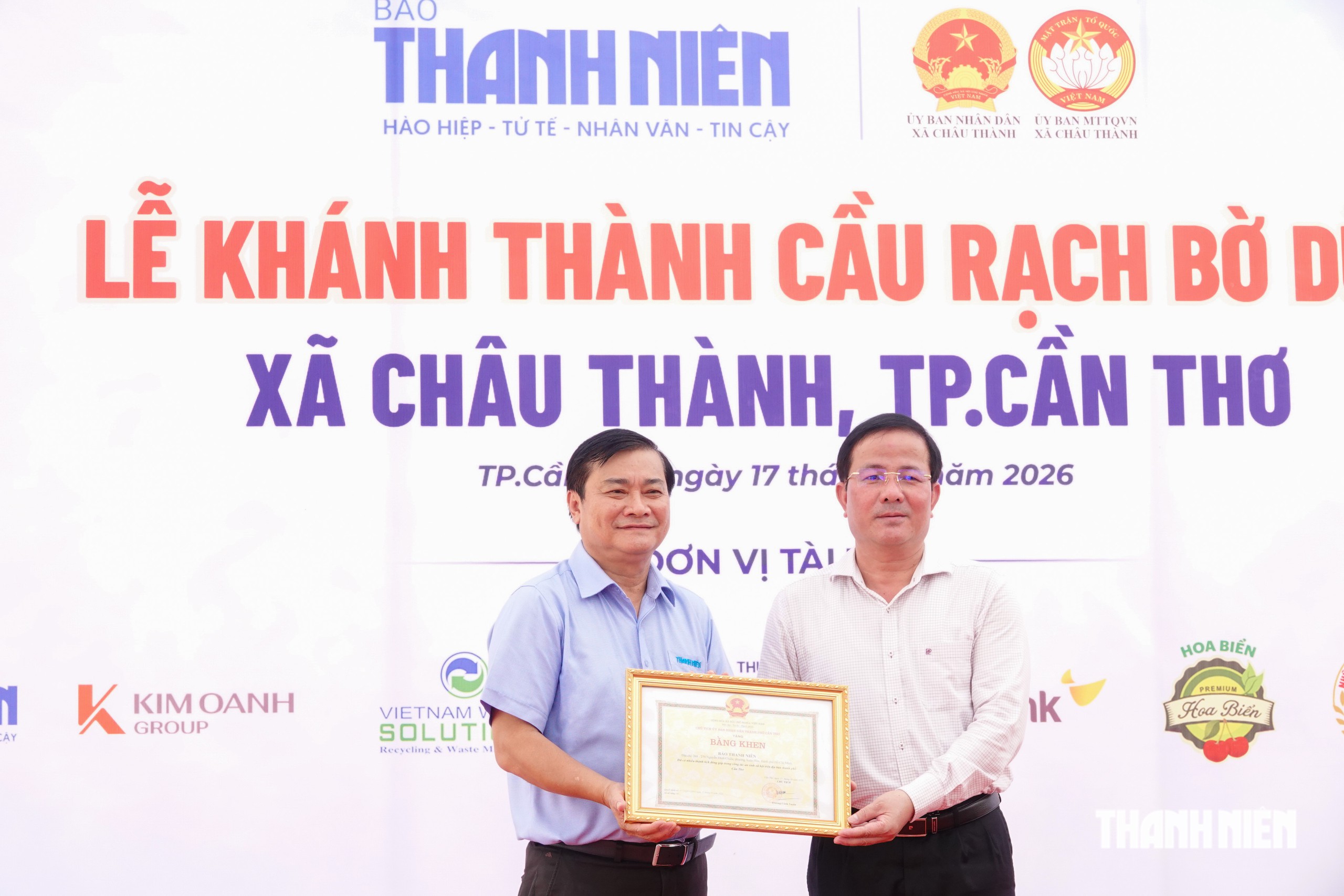 Báo Thanh Niên khánh thành cầu Rạch Bờ Dừa: Ngày vui của xóm nhỏ ở Cần Thơ- Ảnh 6.
