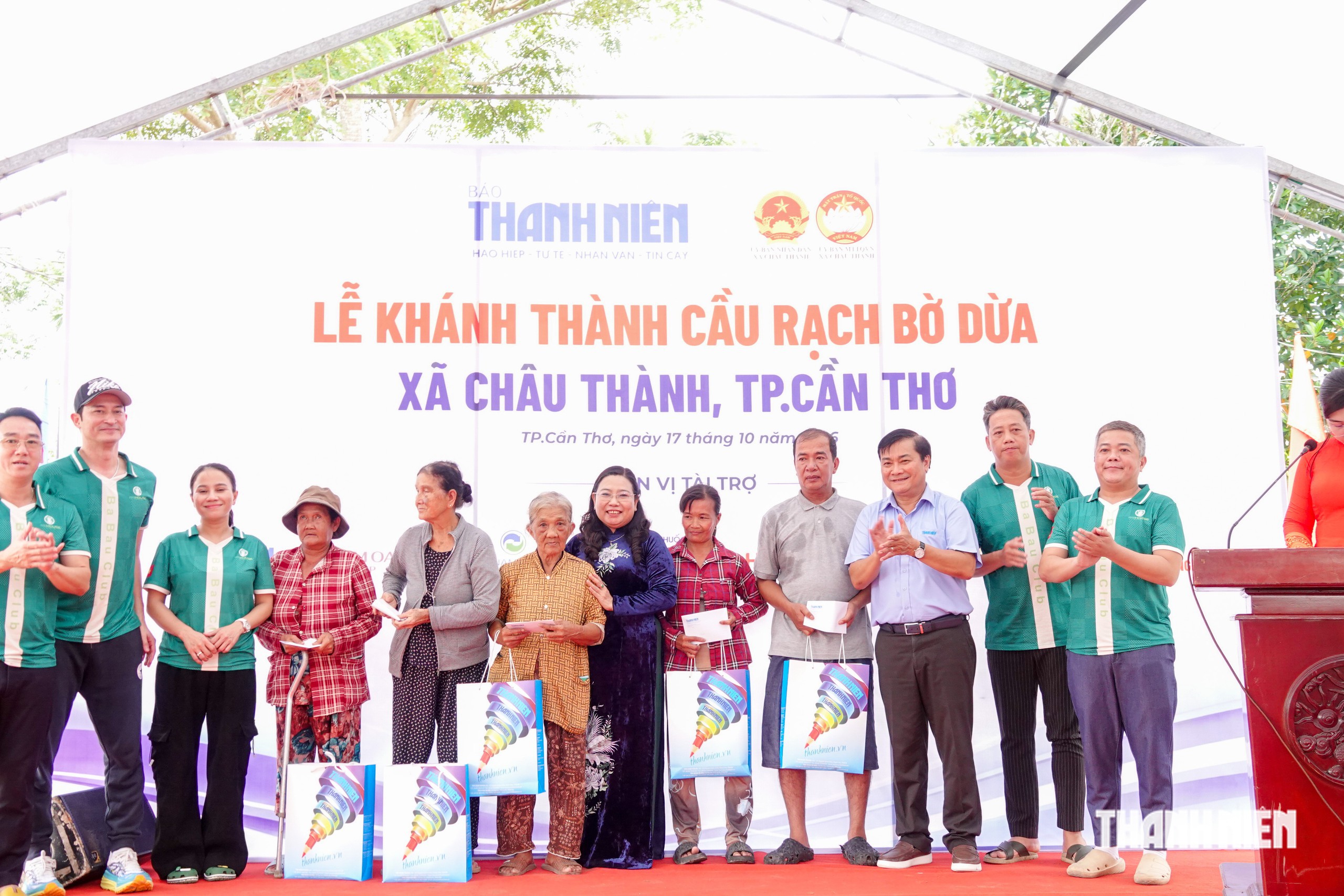 Báo Thanh Niên khánh thành cầu Rạch Bờ Dừa: Ngày vui của xóm nhỏ ở Cần Thơ- Ảnh 8.