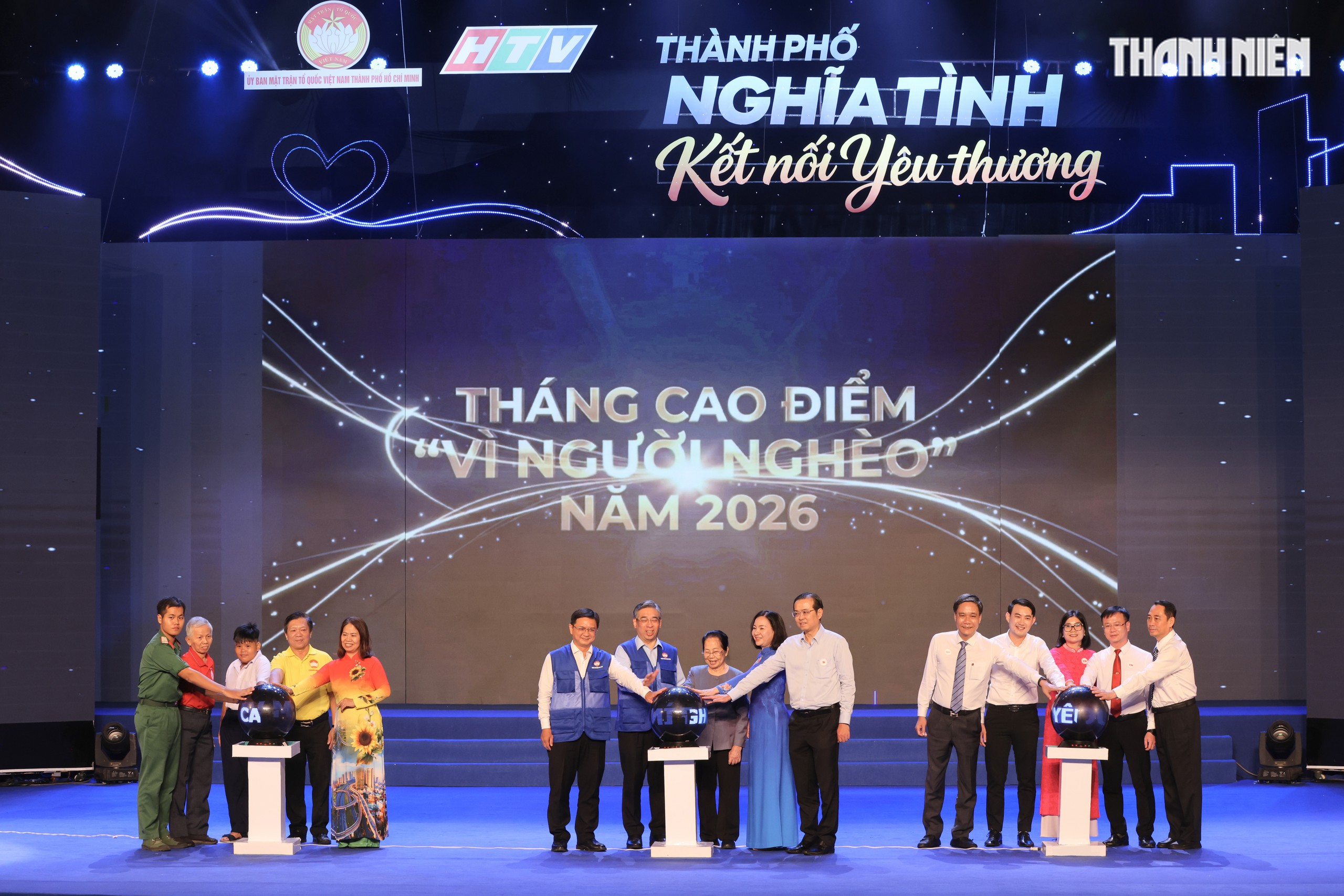 TP.HCM triển khai nhiều hoạt động hỗ trợ học tập, y tế v&agrave; sinh kế - Ảnh 4.