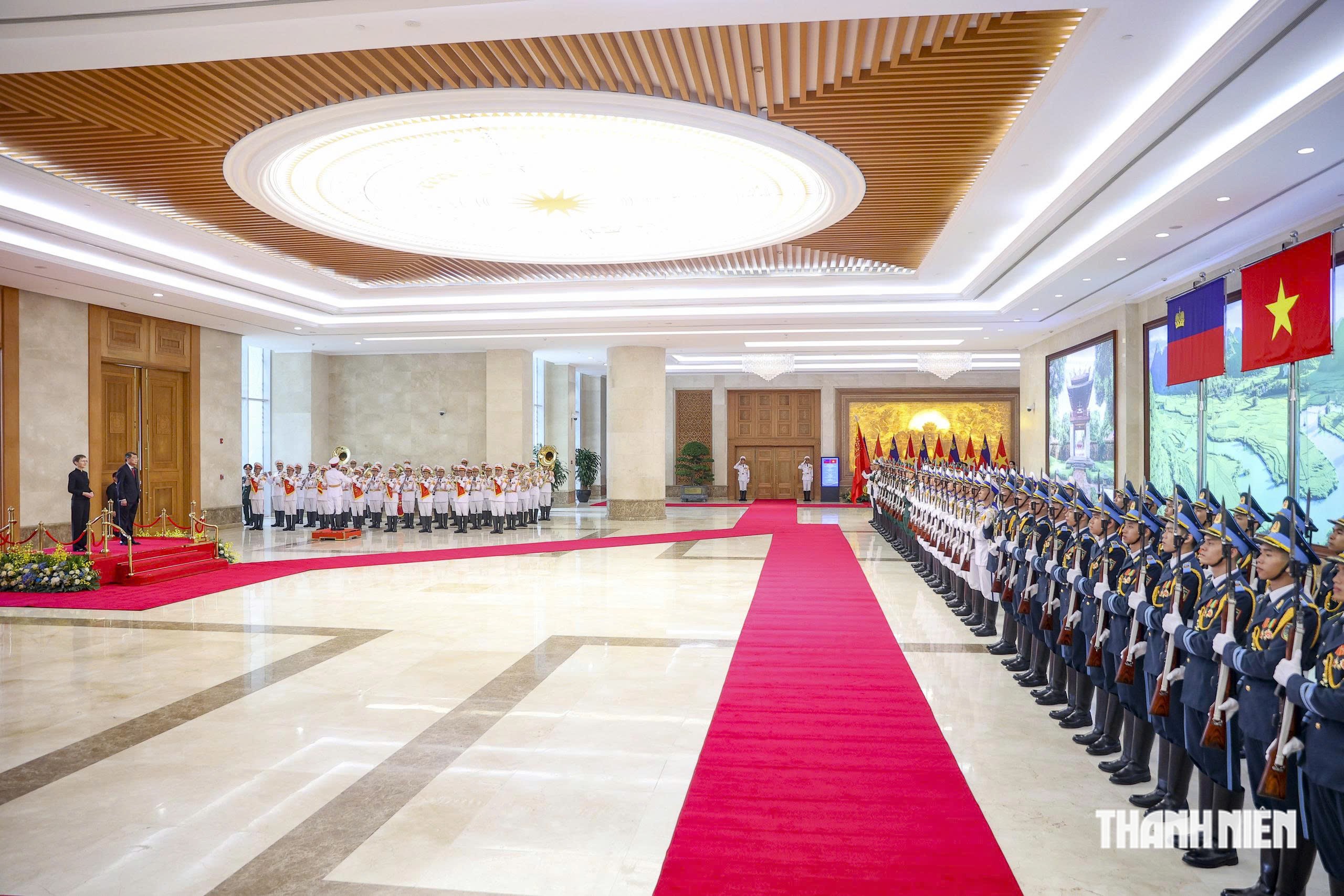 Thủ tướng L&ecirc; Minh Hưng chủ tr&igrave; lễ đ&oacute;n ch&iacute;nh thức Thủ tướng Liechtenstein- Ảnh 1.