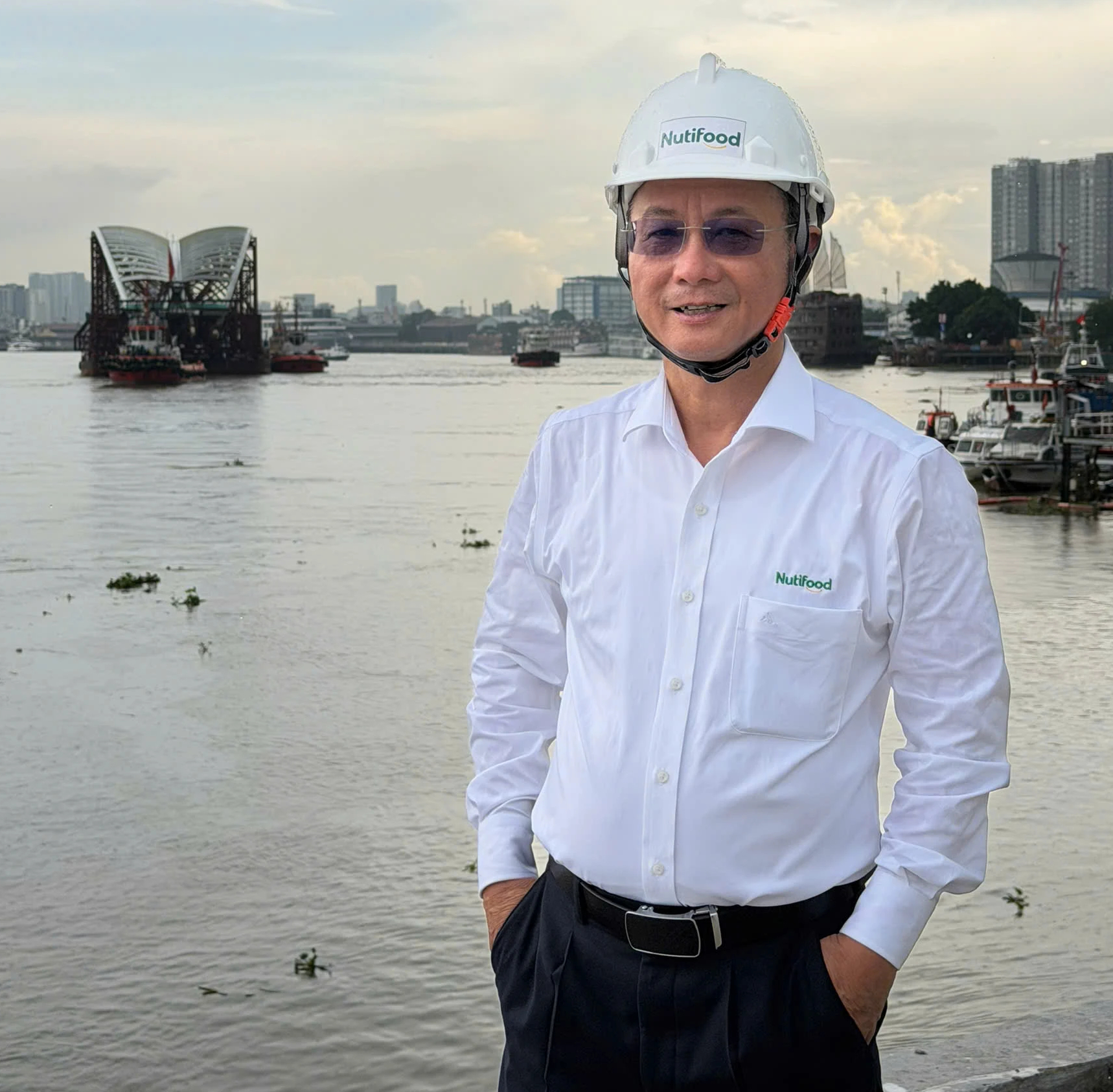 'Lá dừa nước' ngàn tỉ đã cập bến Bạch Đằng, chờ đón người dân TP.HCM- Ảnh 1.