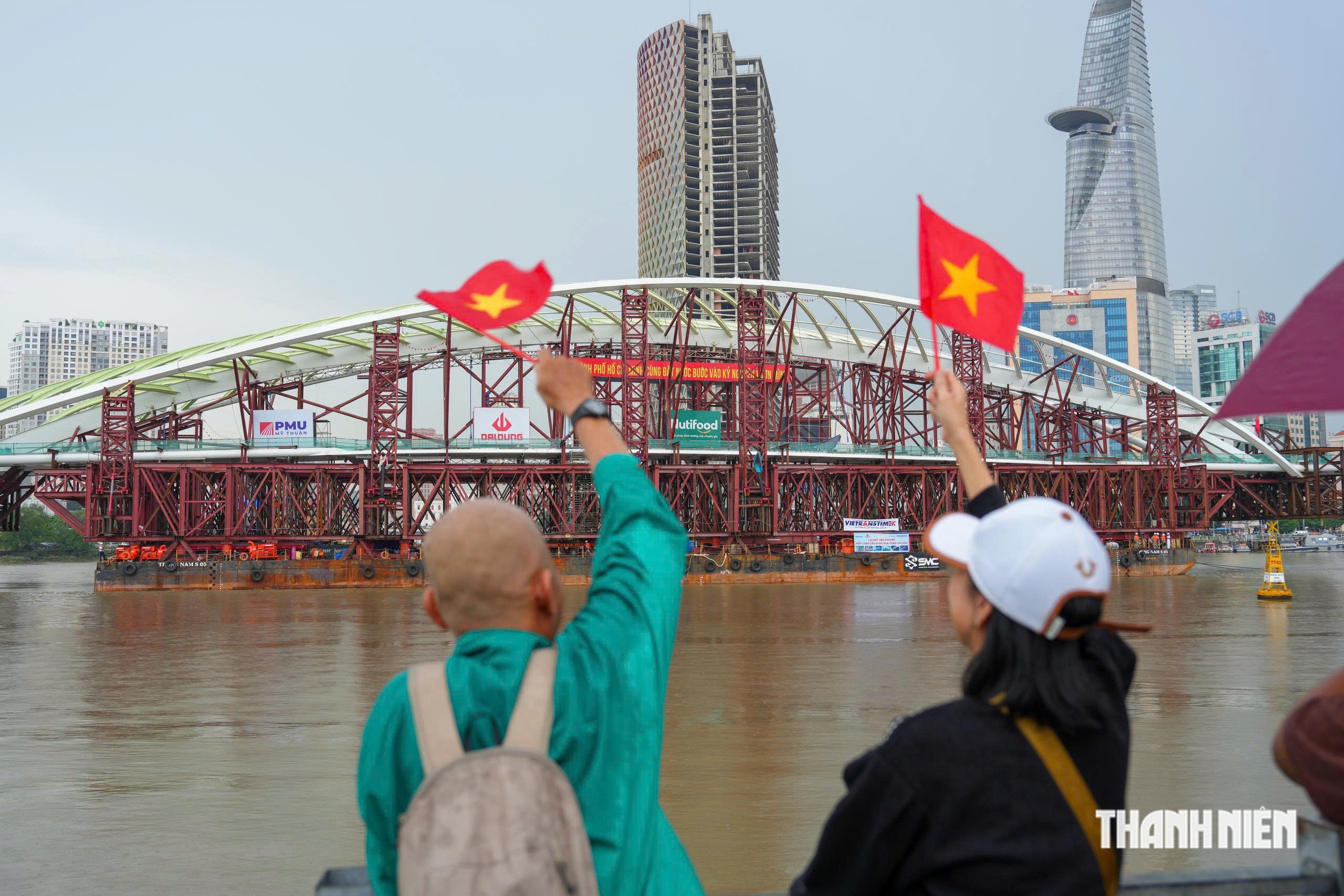 'Lá dừa nước' ngàn tỉ đã cập bến Bạch Đằng, chờ đón người dân TP.HCM- Ảnh 4.