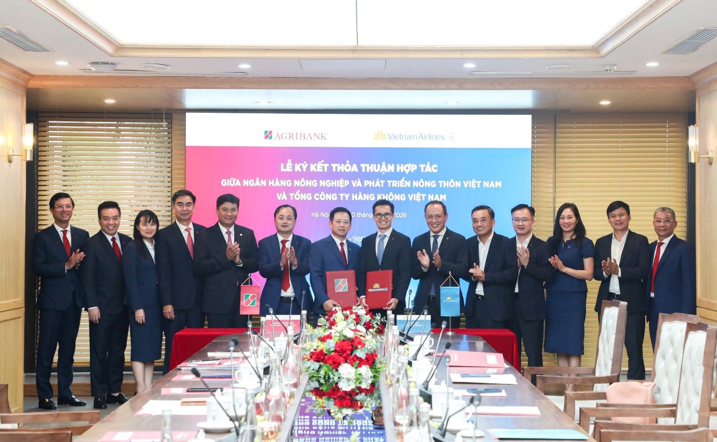 Agribank và Vietnam Airlines kết nối hệ sinh thái hàng không - tài chính ngân hàng - Ảnh 3.