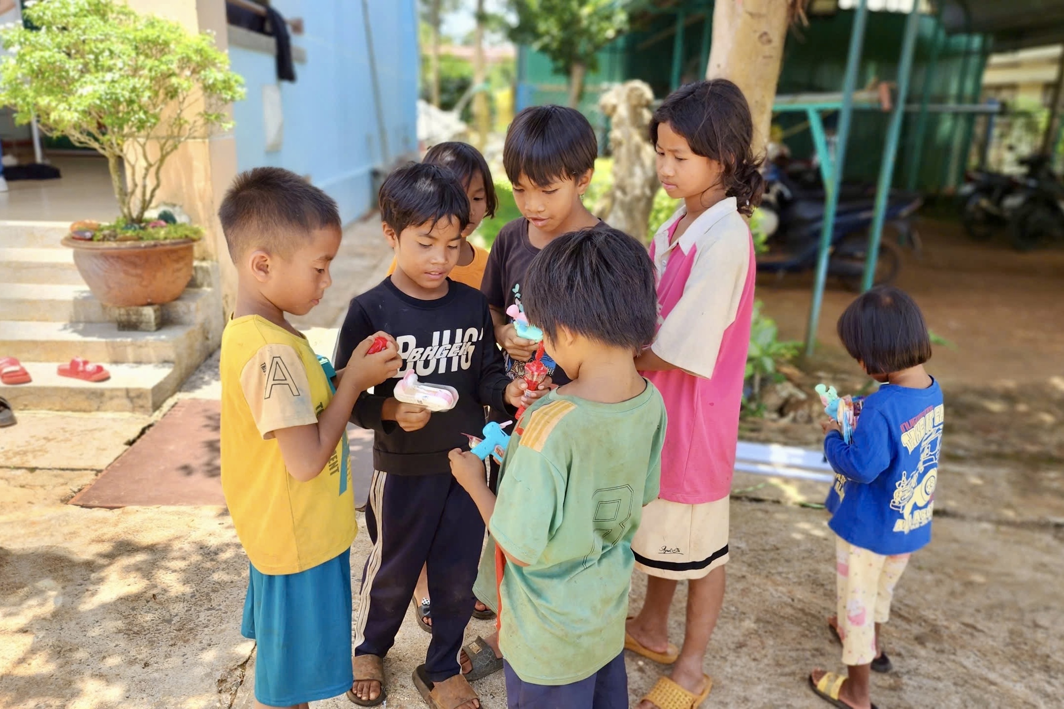 Gửi nắng sẻ chia - Ảnh 4.