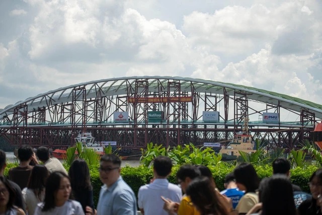 Tin tức đặc biệt tr&ecirc;n b&aacute;o in Thanh Ni&ecirc;n 21.10.2026- Ảnh 3.