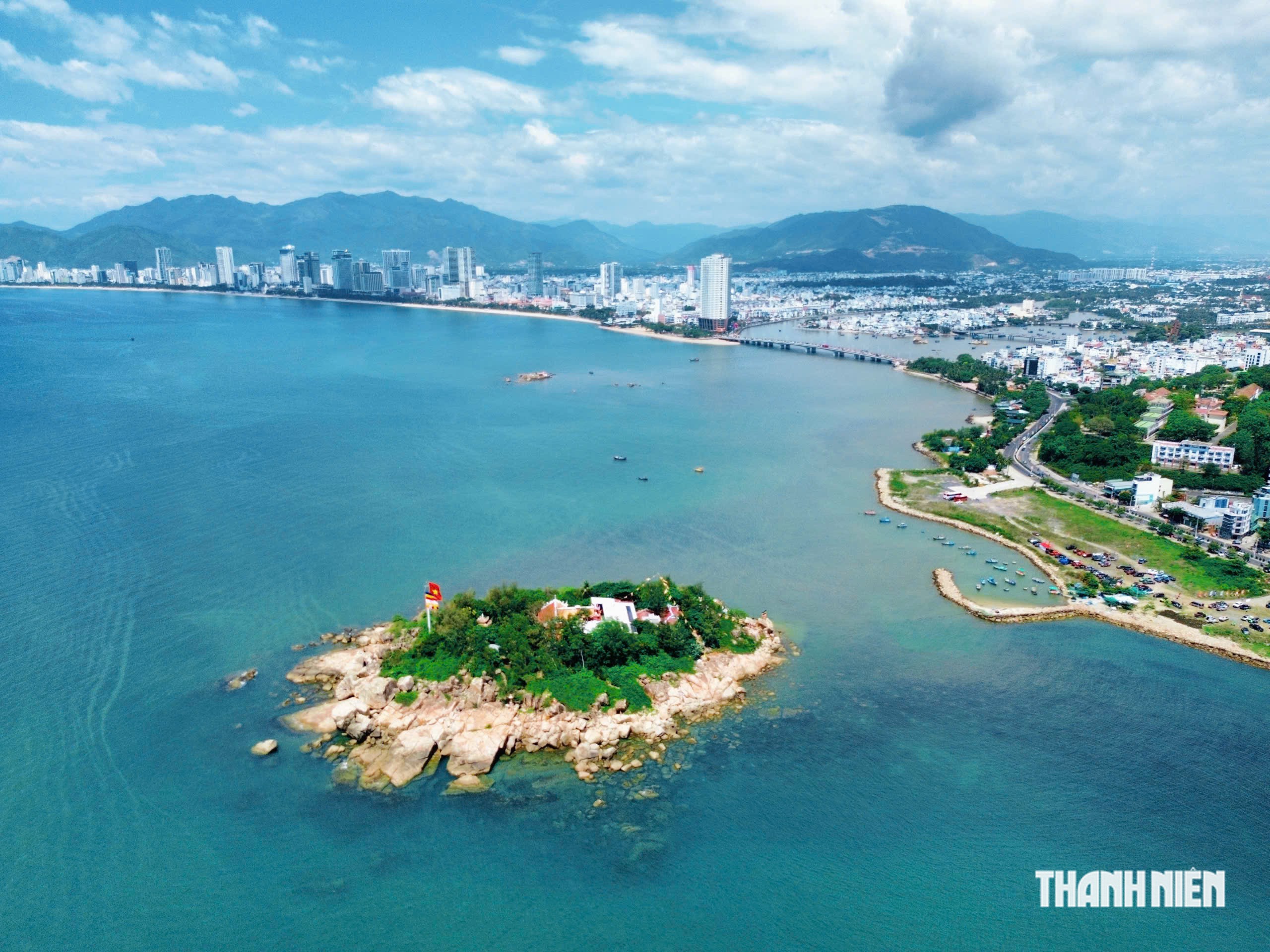 Khu đất lấn vịnh Nha Trang đề xuất làm công viên Hòn Chồng chiều cao 6 tầng- Ảnh 3.