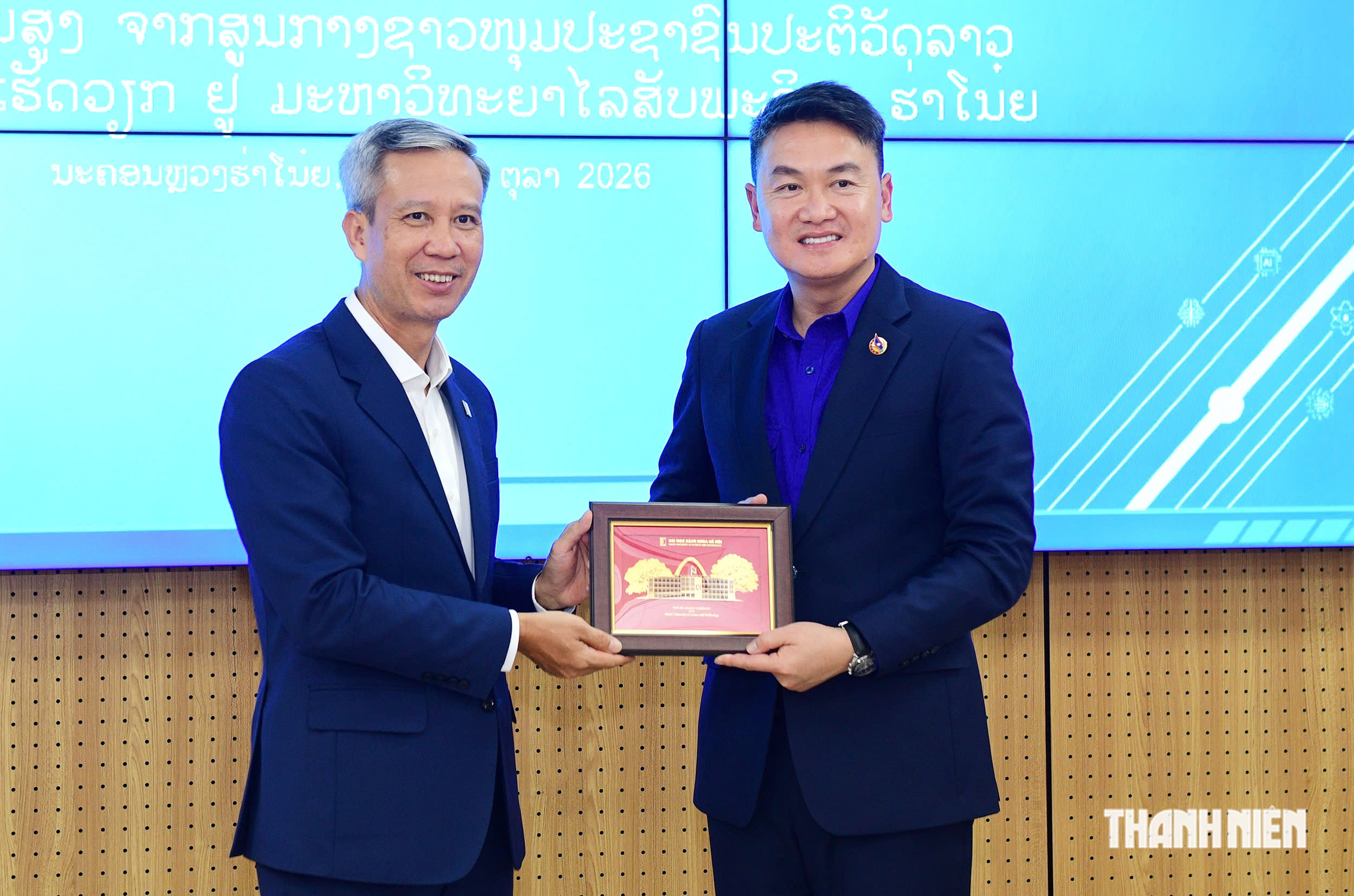 Đoàn đại biểu cấp cao T.Ư Đoàn Lào thăm Đại học Bách khoa Hà Nội- Ảnh 2.