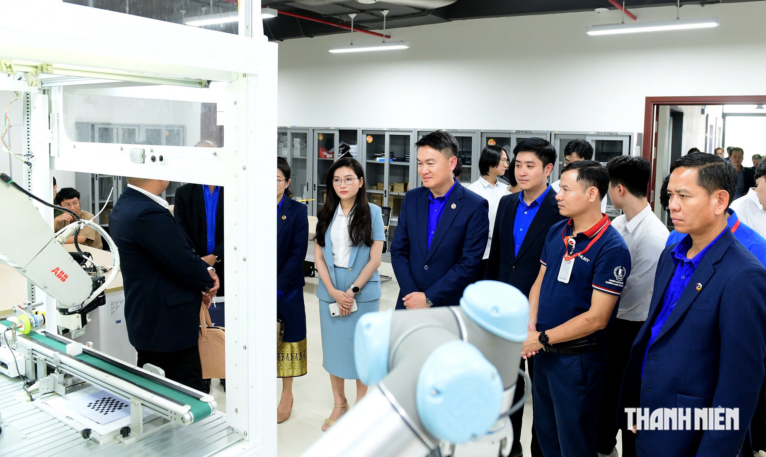 Đoàn đại biểu cấp cao T.Ư Đoàn Lào thăm Đại học Bách khoa Hà Nội- Ảnh 4.
