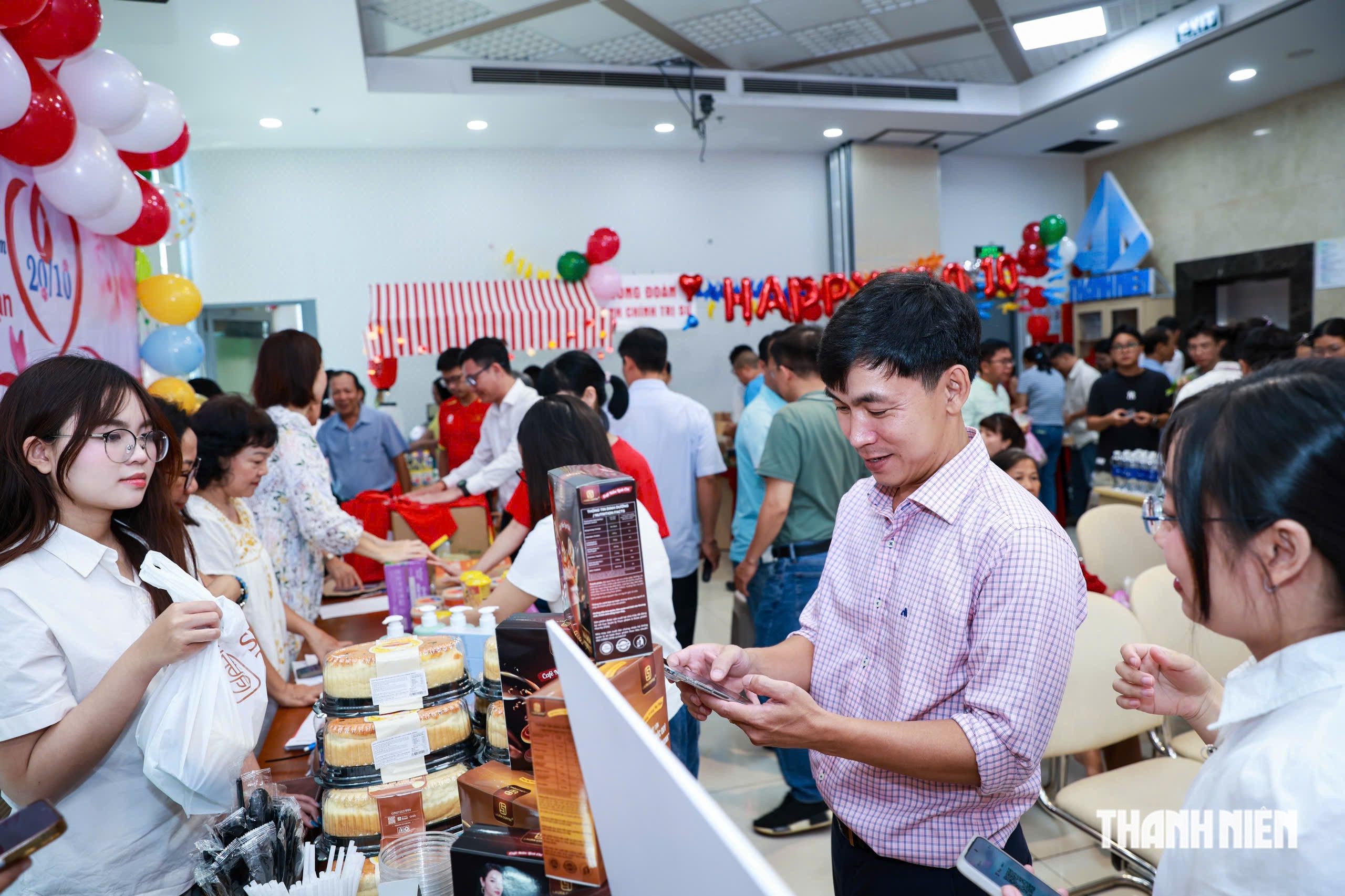 Phiên chợ 'đặc sản Thanh Niên' ngày 20.10 có gì đặc biệt mà ai cũng háo hức?- Ảnh 3.