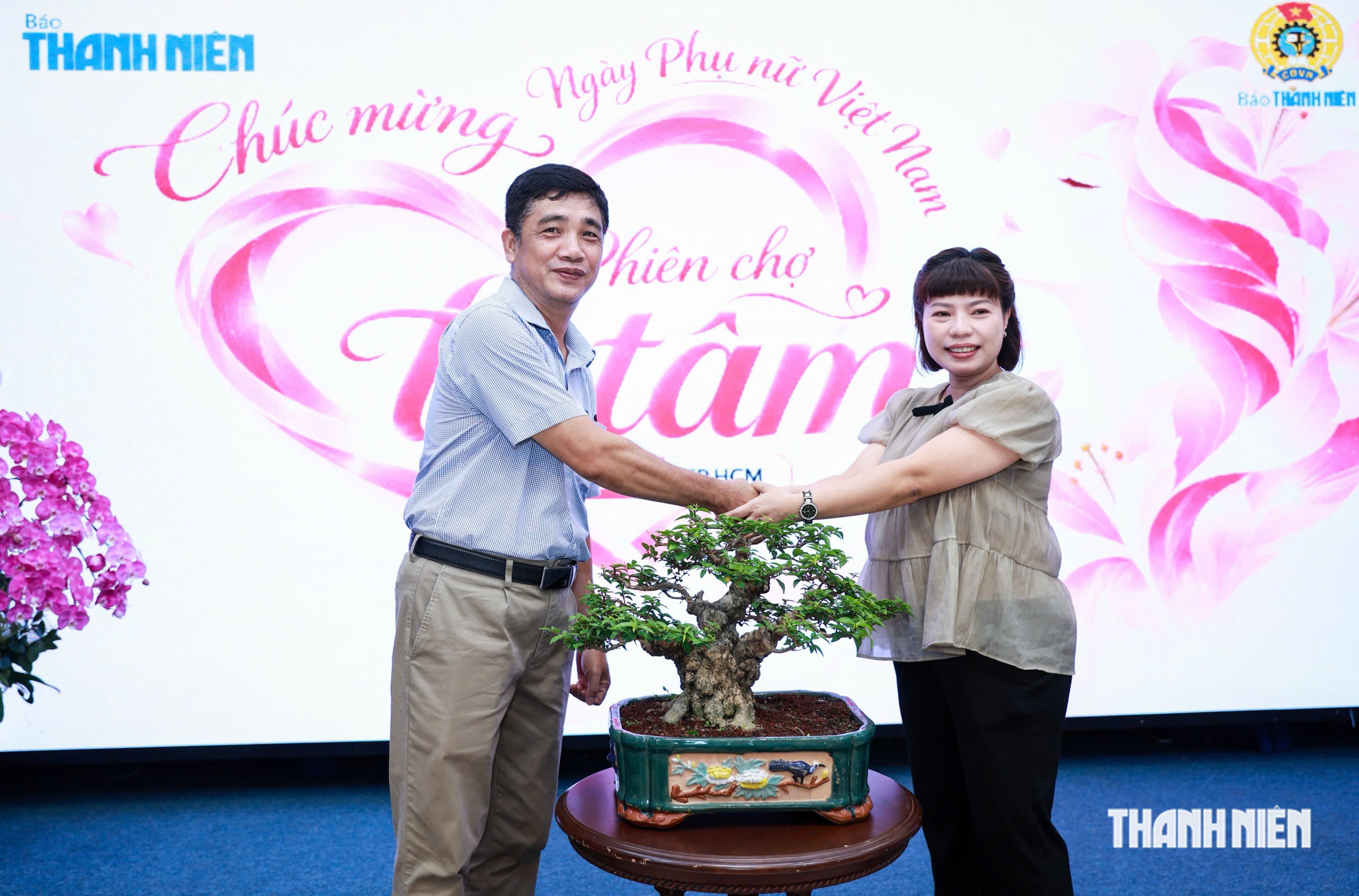 Phiên chợ 'đặc sản Thanh Niên' ngày 20.10 có gì đặc biệt mà ai cũng háo hức?- Ảnh 18.