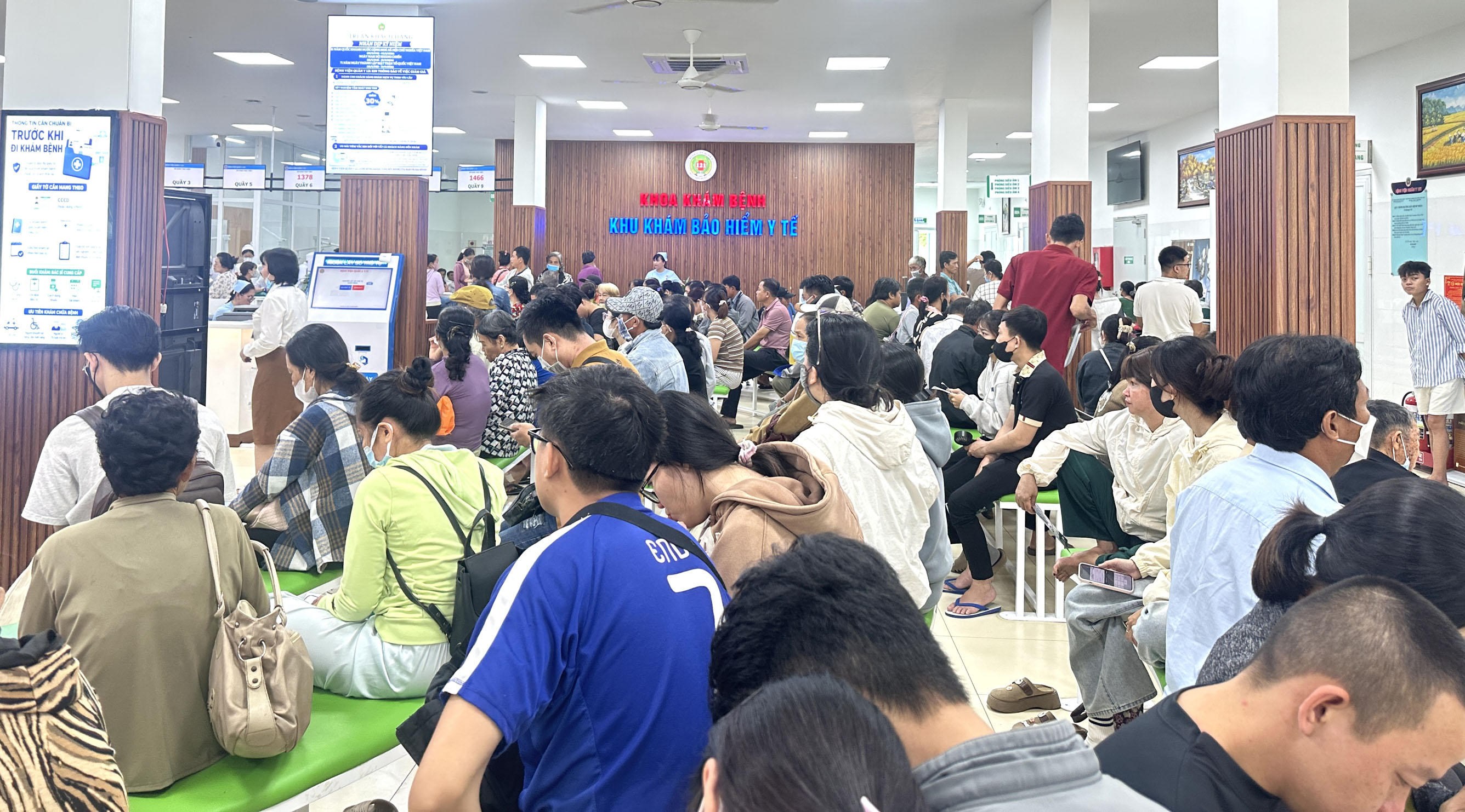 Nhiều ca bệnh nặng được cứu chữa thành công tại Bệnh viện Quân y 121 - Ảnh 1.