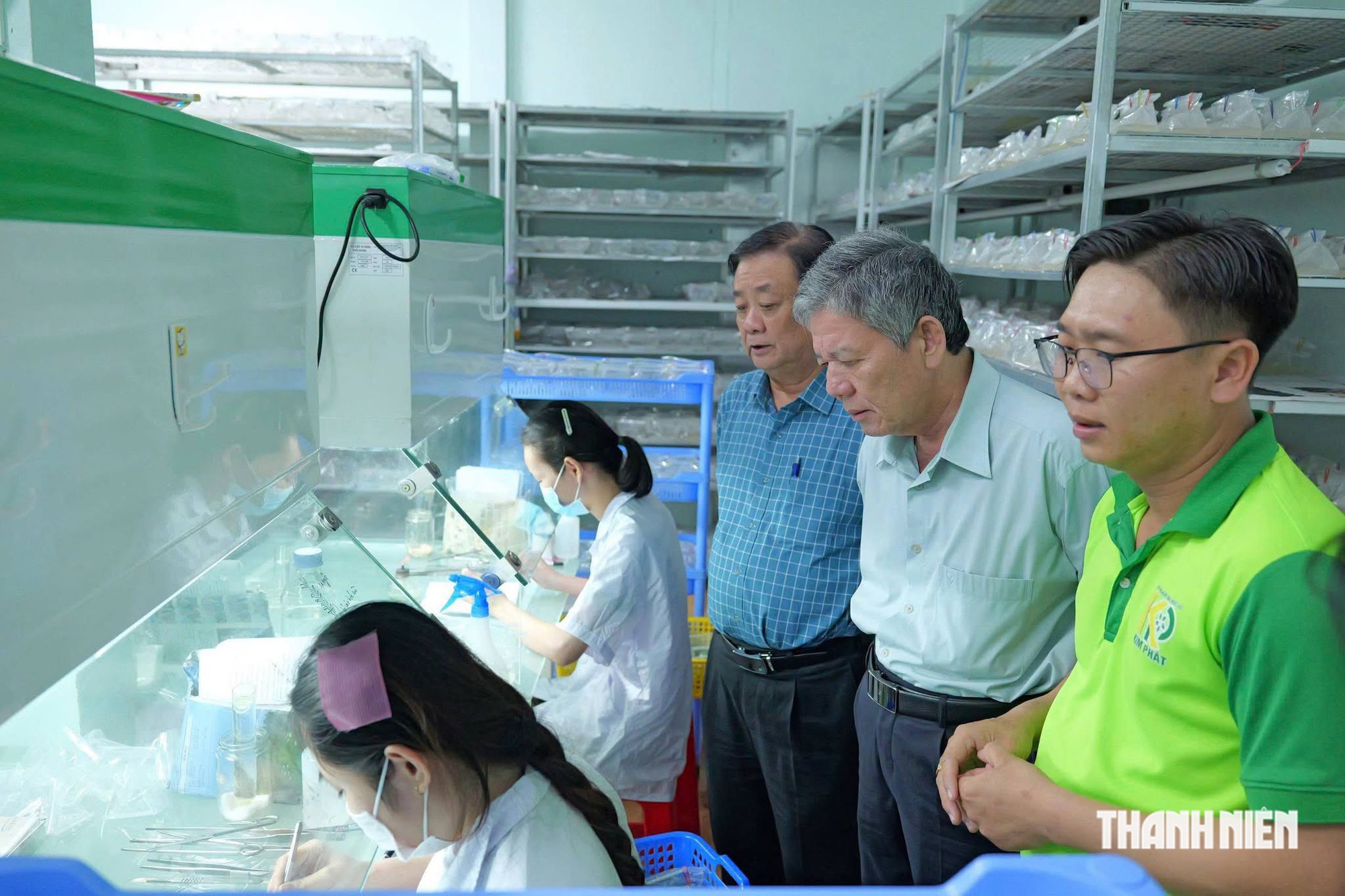 Đưa công nghệ vào cây giống, nâng tầm nông sản quê nhà - Ảnh 1.