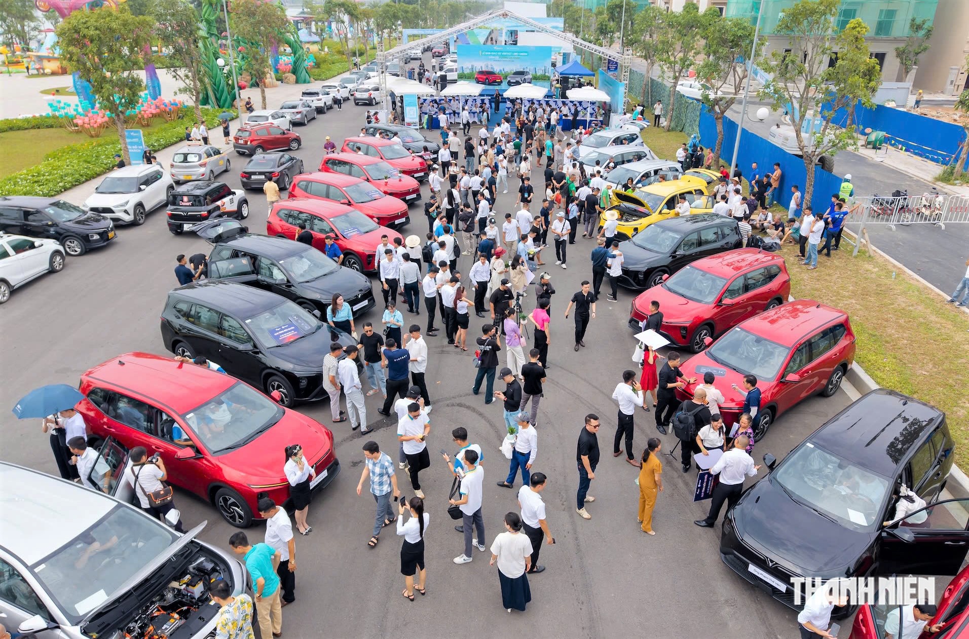 Xe gia đình cỡ nhỏ: Tìm lại đà tăng, xe xăng vẫn lép vế xe điện - Ảnh 2.