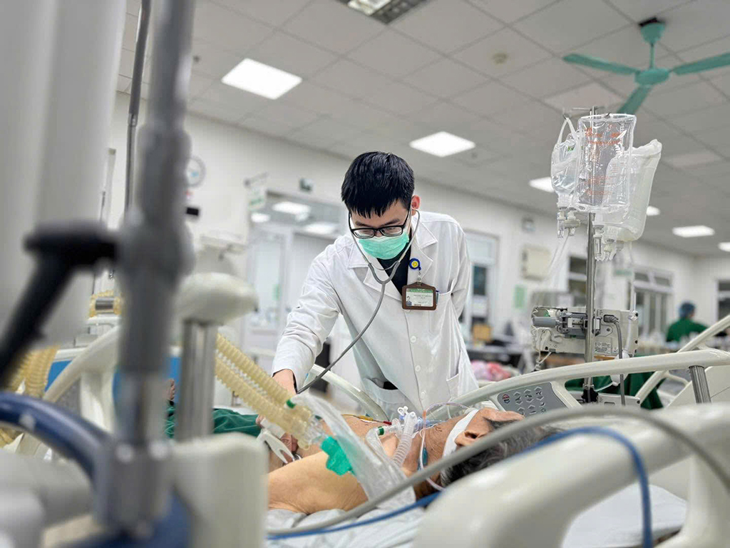 Biến chứng nguy hiểm do cúm A - Ảnh 1.