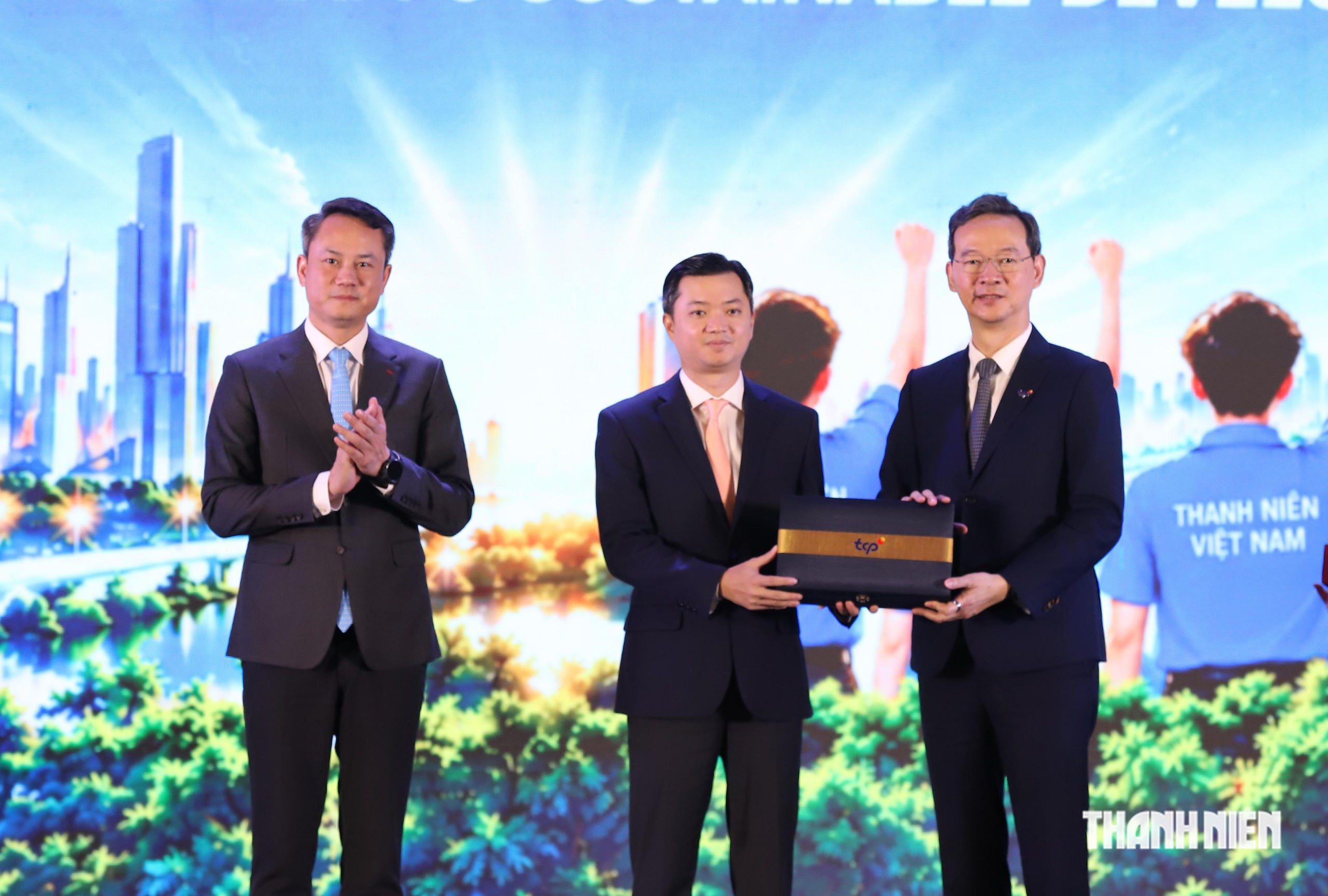 Người trẻ chia sẻ câu chuyện cá nhân truyền cảm hứng trong cộng đồng - Ảnh 3.