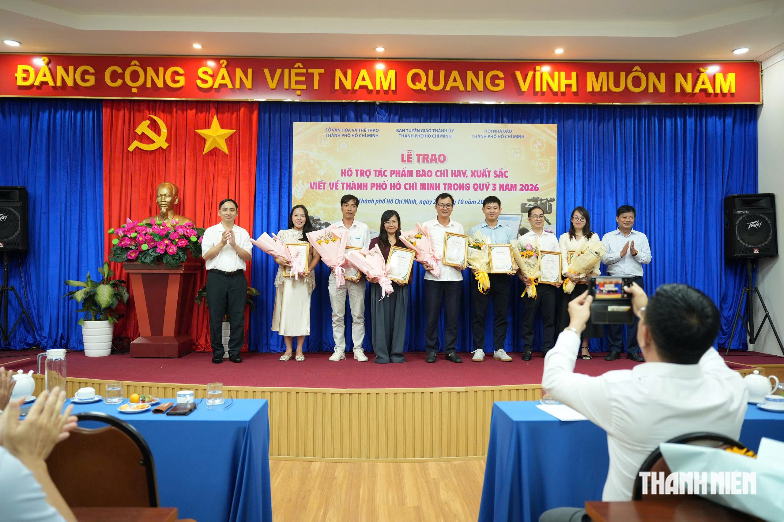 TP.HCM khen thưởng 70 tác phẩm xuất sắc quý 3/2026 - Ảnh 4.