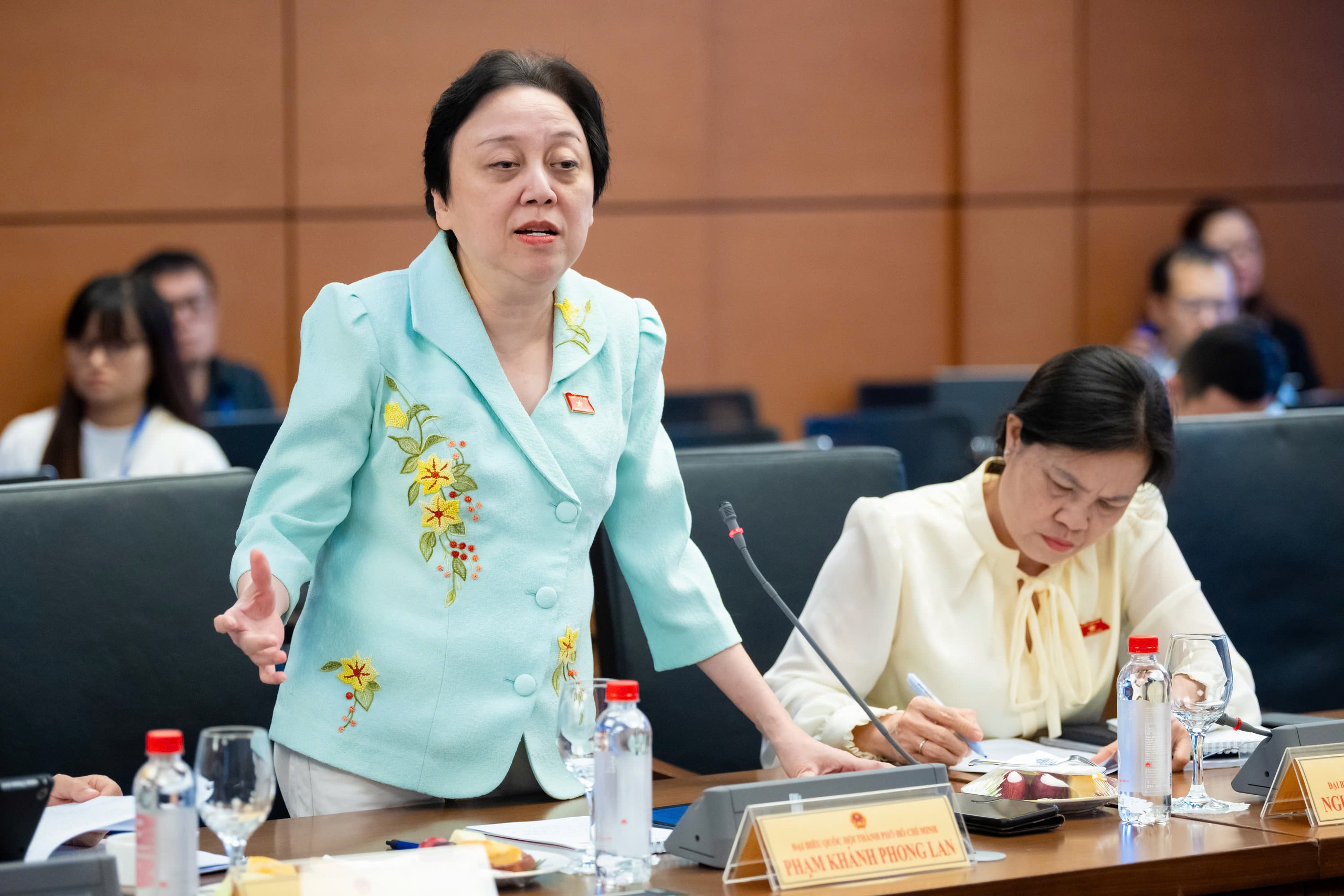 'Lỗ hổng' trong vụ kẹo Kera và gần 600 loại sữa bột giả cho bà bầu, tiểuđường - Ảnh 2.