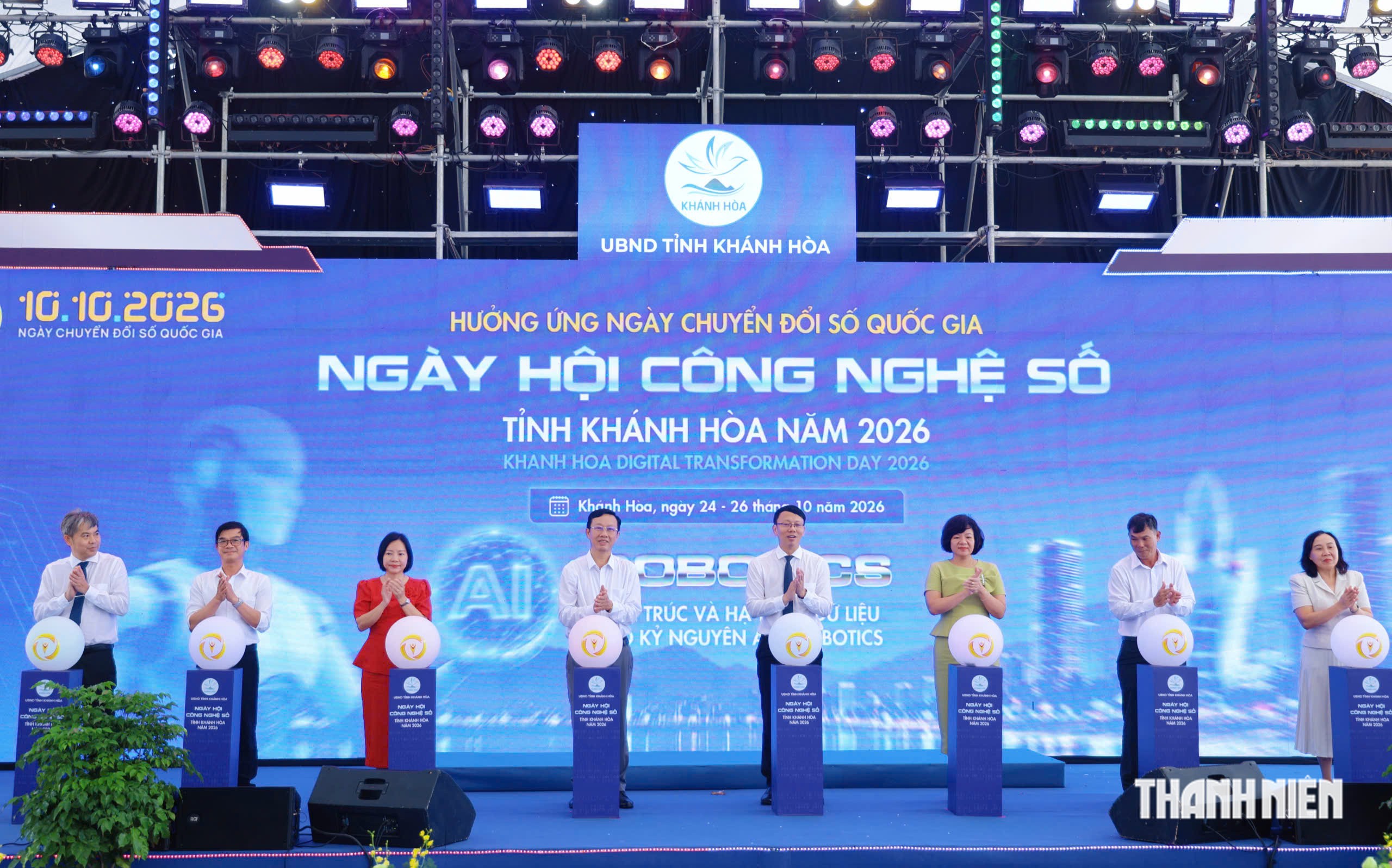 Khánh Hòa công bố cổng dữ liệu mở, người dân khai thác miễn phí - Ảnh 1.