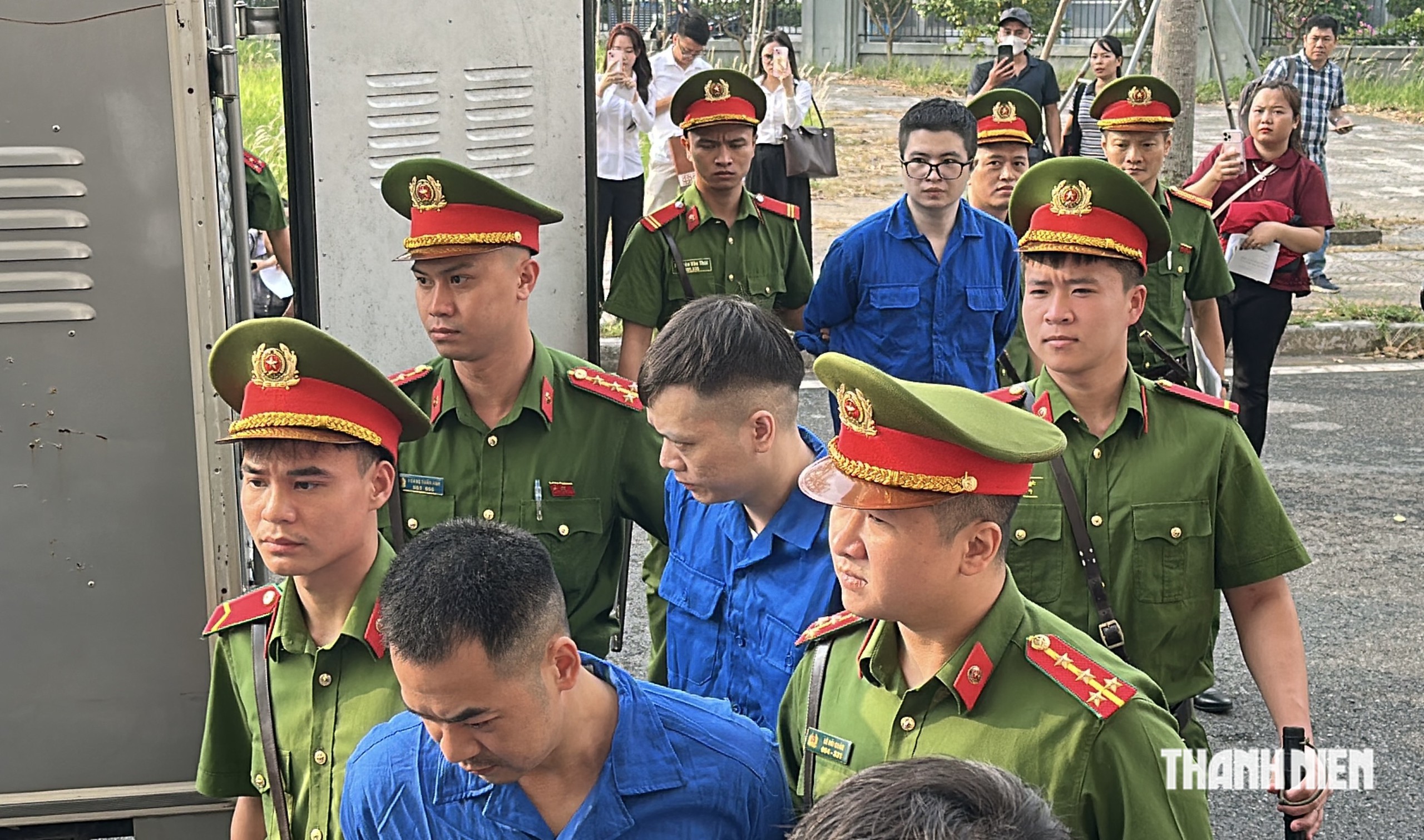 Dẫn giải Shark Bình và Mr Pips tới tòa- Ảnh 3.